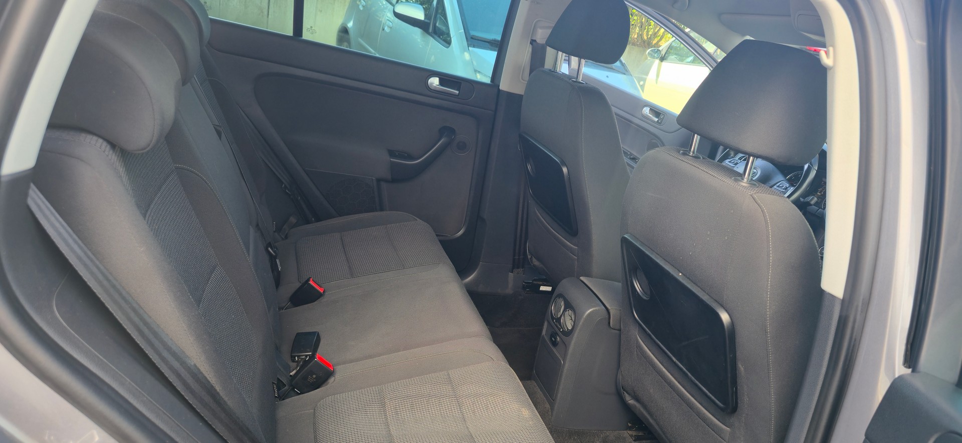 VW Golf Plus 1.2 TSI BMT Comfortline-image-12