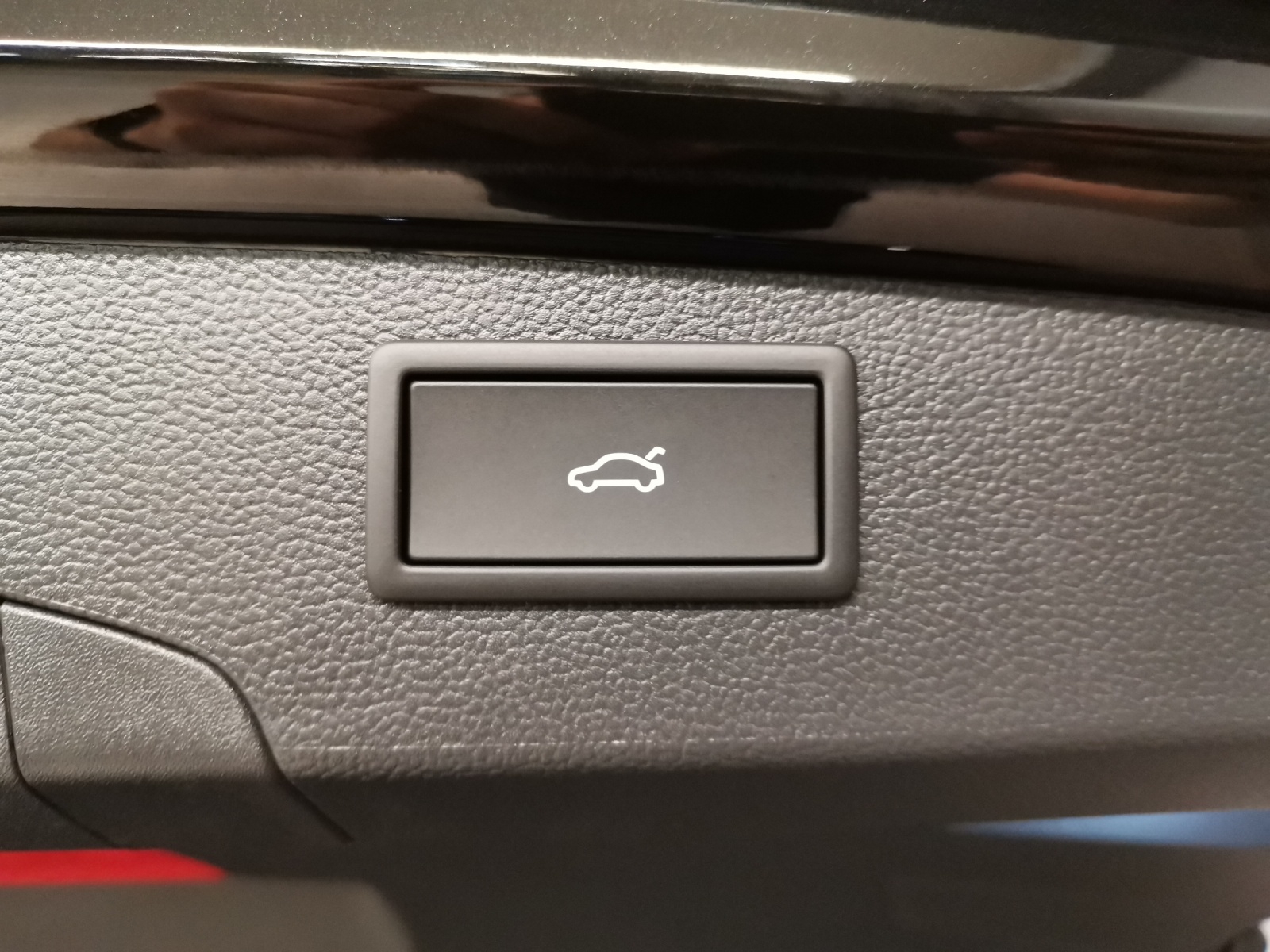 VW Passat Variant 2.0 TDI Elegance DSG-image-11