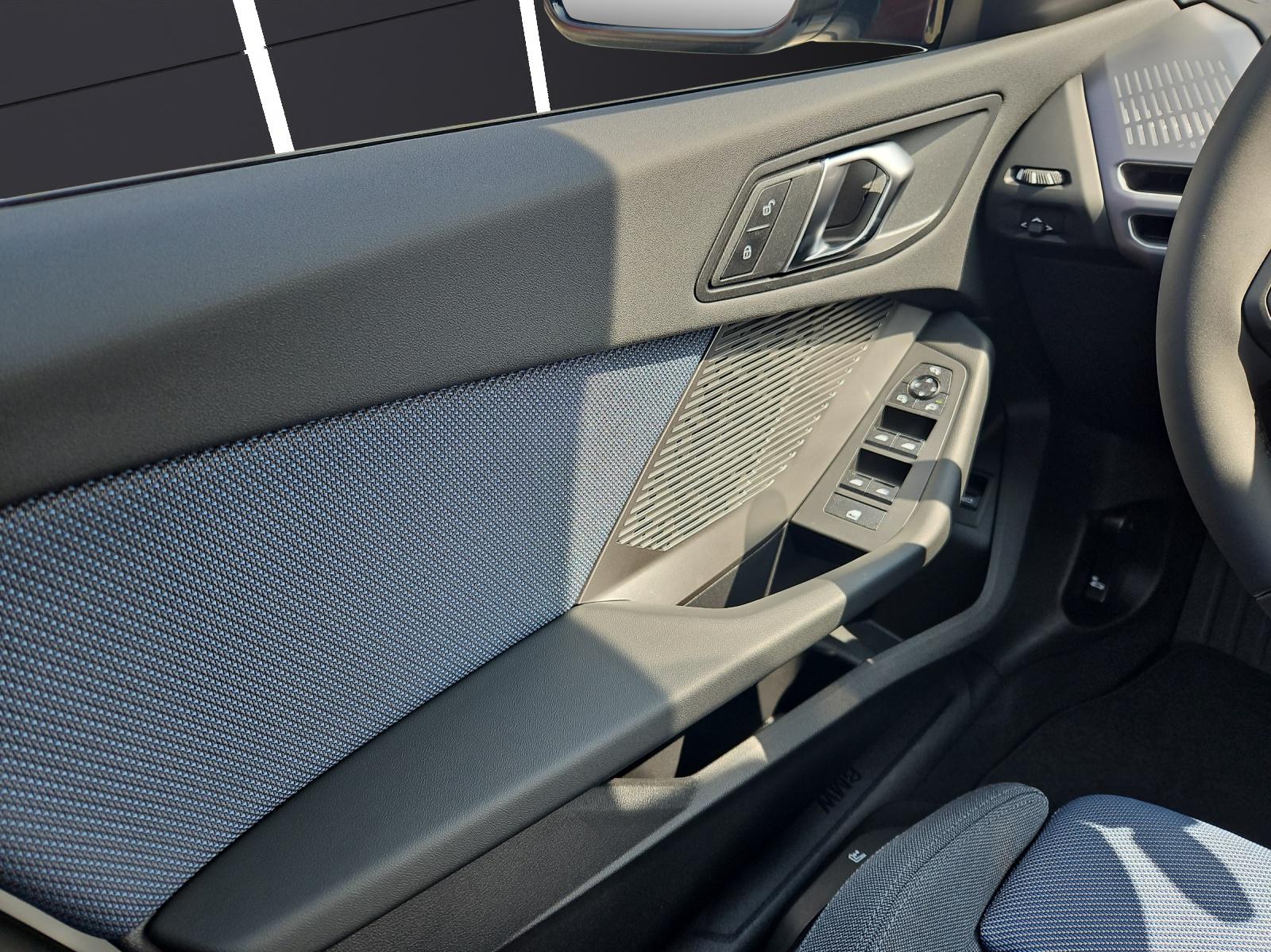 BMW 116-image-14