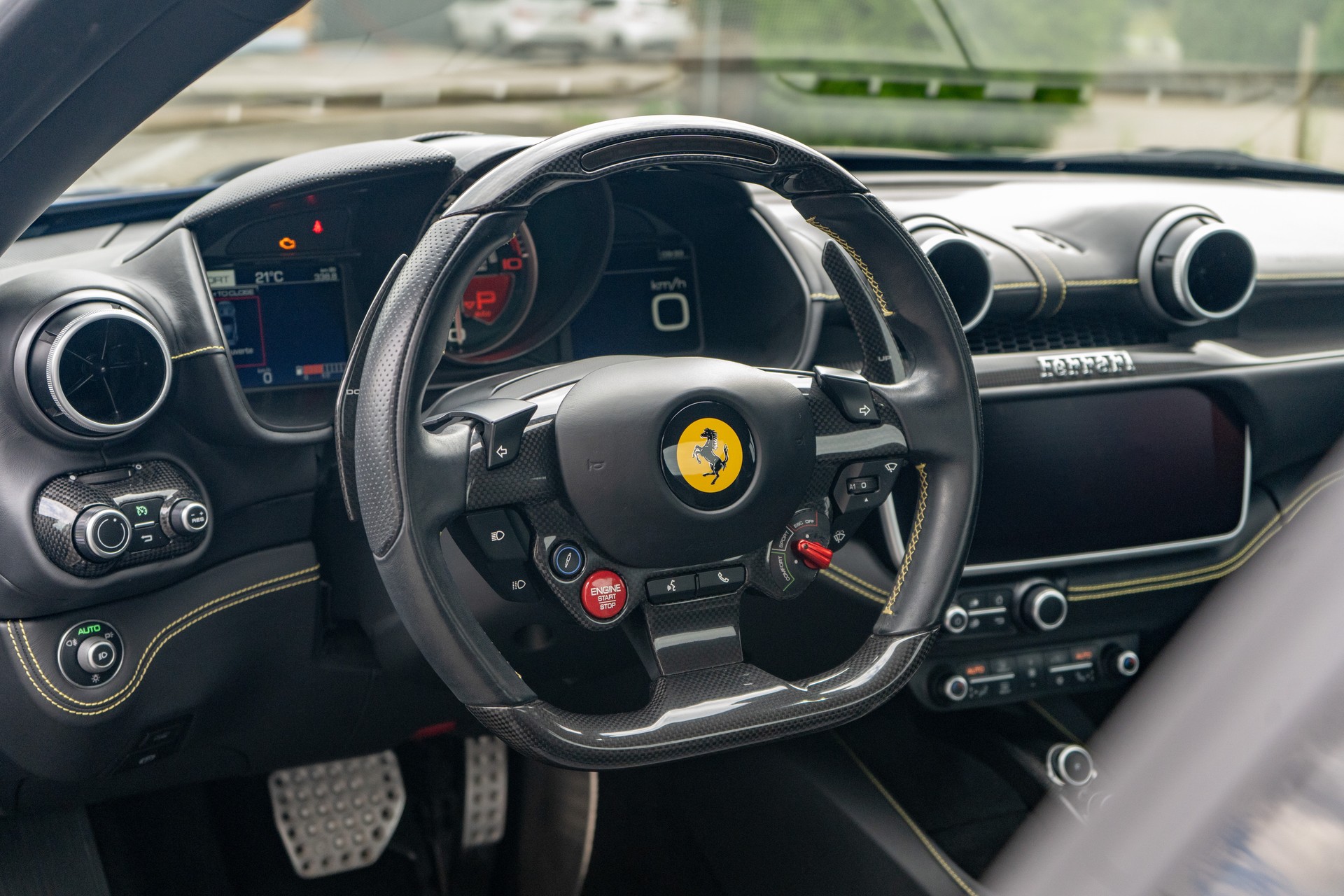 FERRARI Portofino 3.9 V8 T-image-10