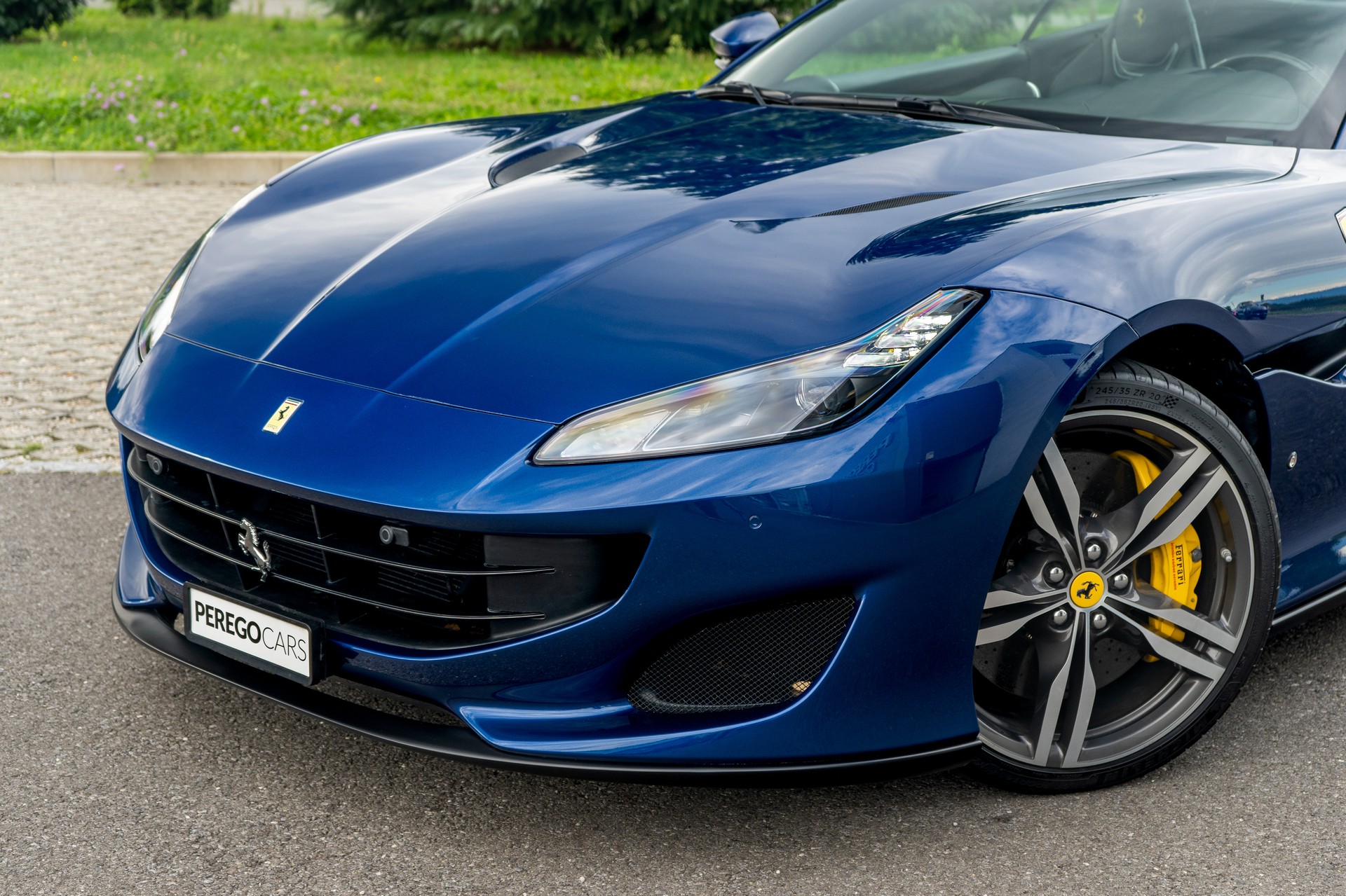 FERRARI Portofino 3.9 V8 T-image-1