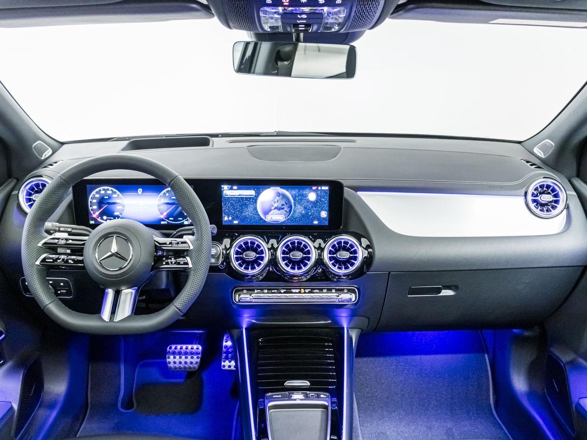 MERCEDES-BENZ B 250 4MATIC-image-10