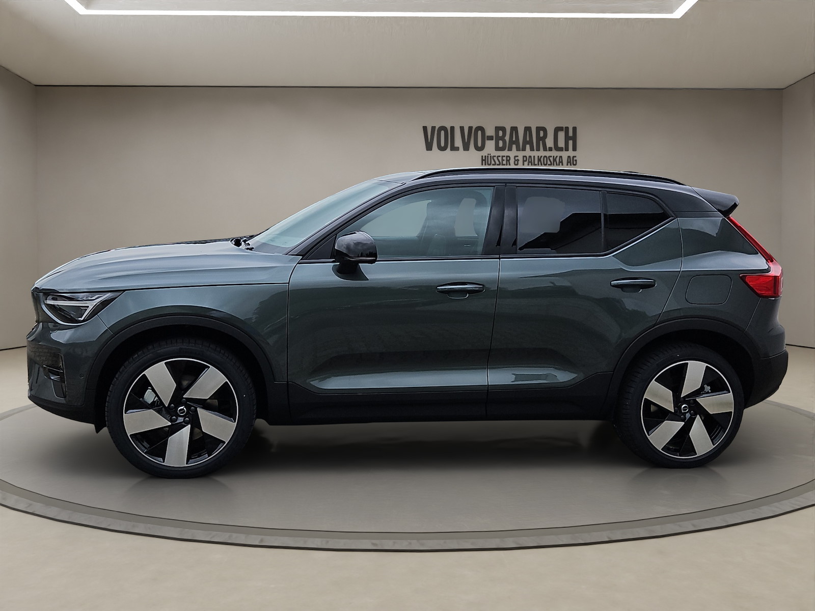 VOLVO EX40 Twin Ultra XCENTRIC Edition AWD-showroom-element-1