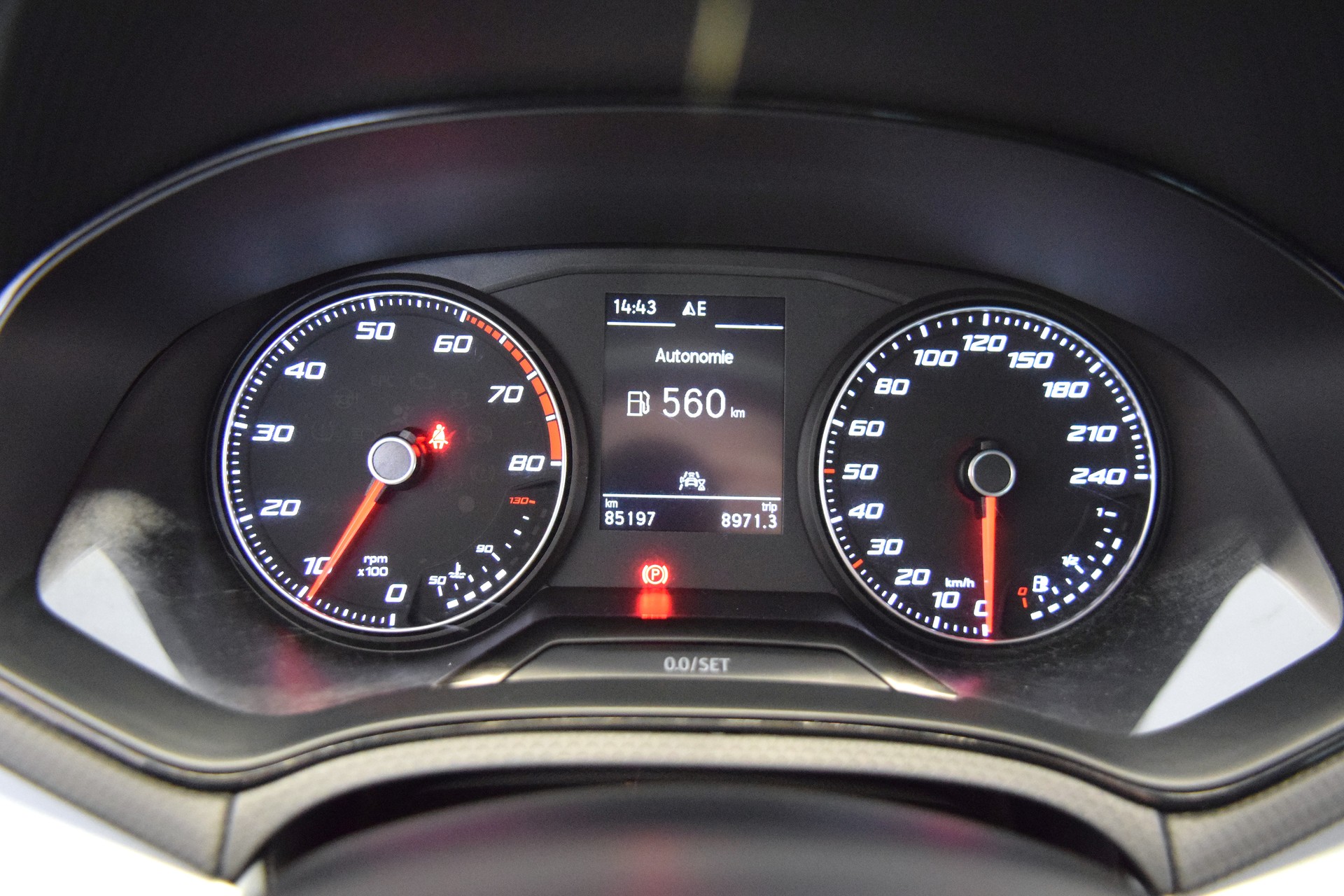 SEAT Ibiza 1.0 EcoTSI Urban-image-12