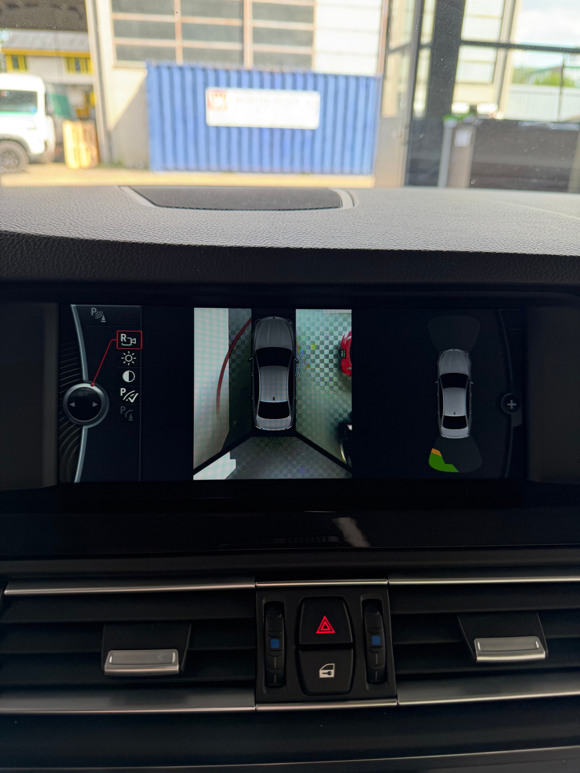 BMW 550i xDrive Steptronic I M-SPORTPAKET (CH)-image-21
