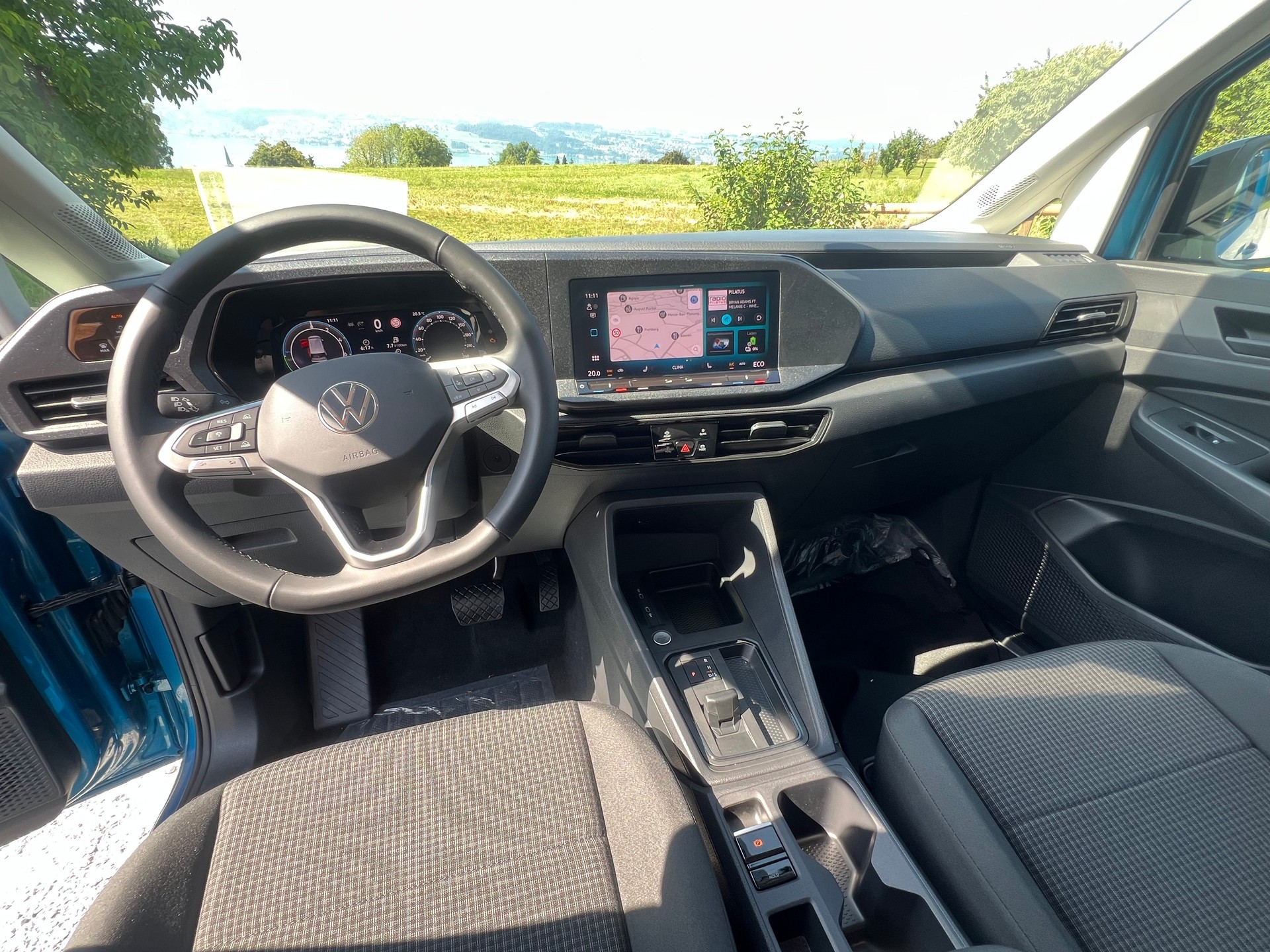 VW Caddy Maxi Liberty 1.5 TSI eHybrid - inkl. Umbau für Rollstuhltransport-image-9