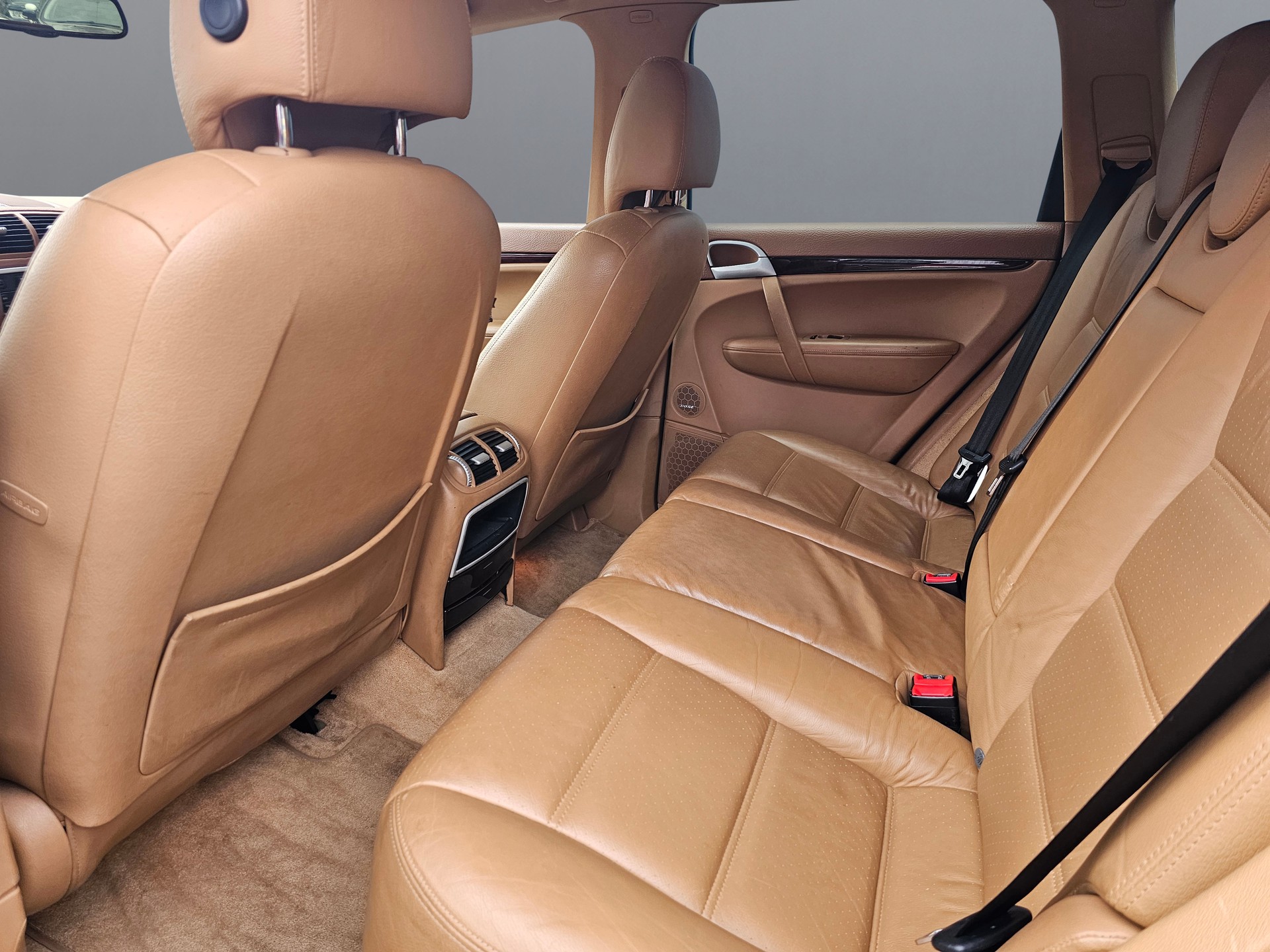 PORSCHE Cayenne S-image-13