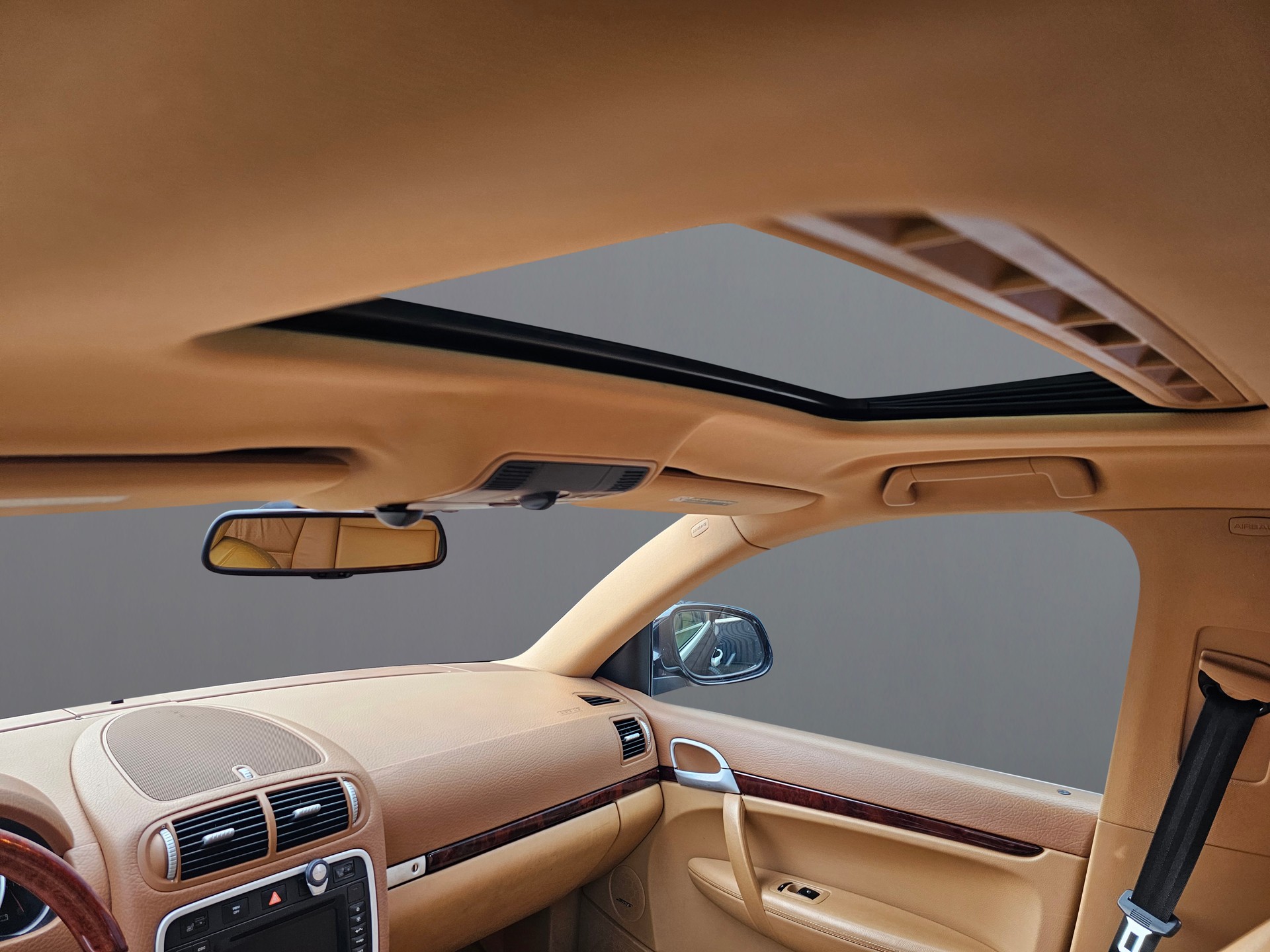 PORSCHE Cayenne S-image-14