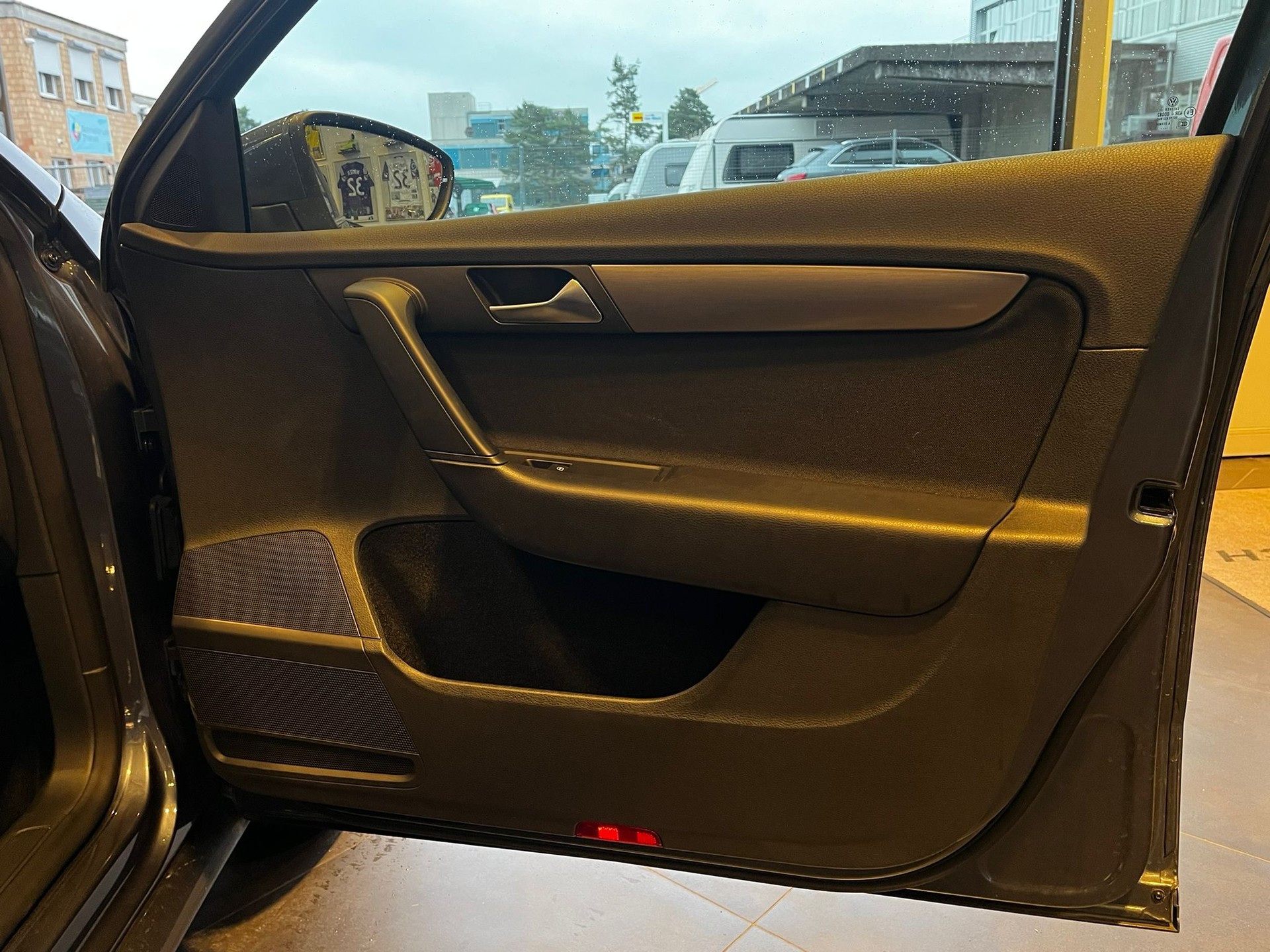 VW Passat Variant 1.8 TSI Comfortline DSG-image-21