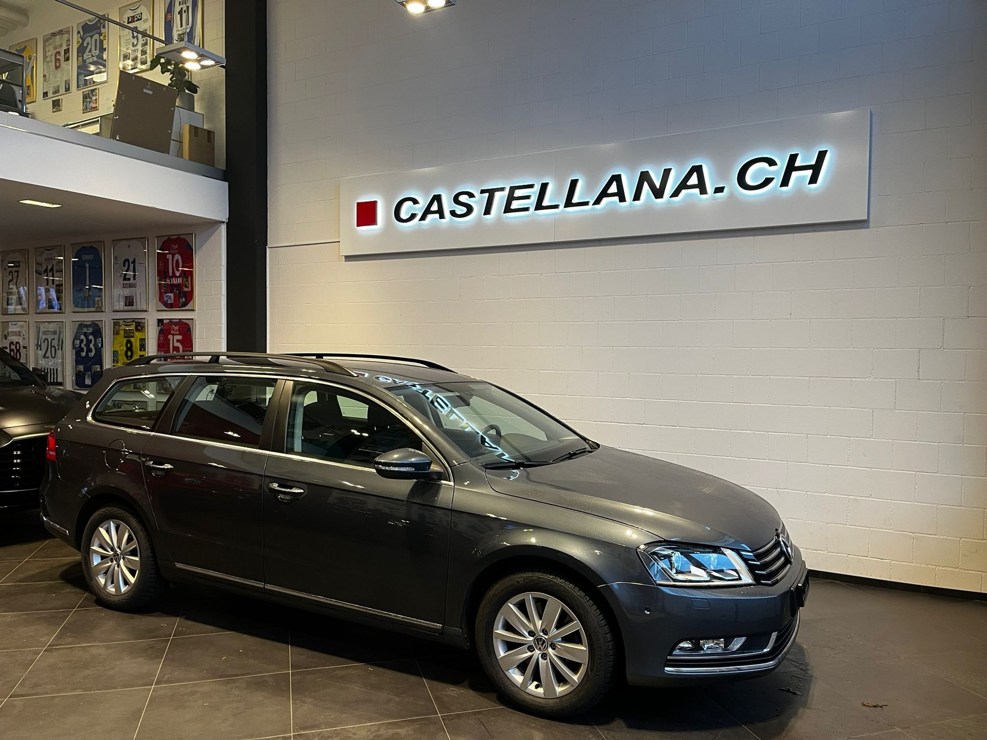 VW Passat Variant 1.8 TSI Comfortline DSG-image-0