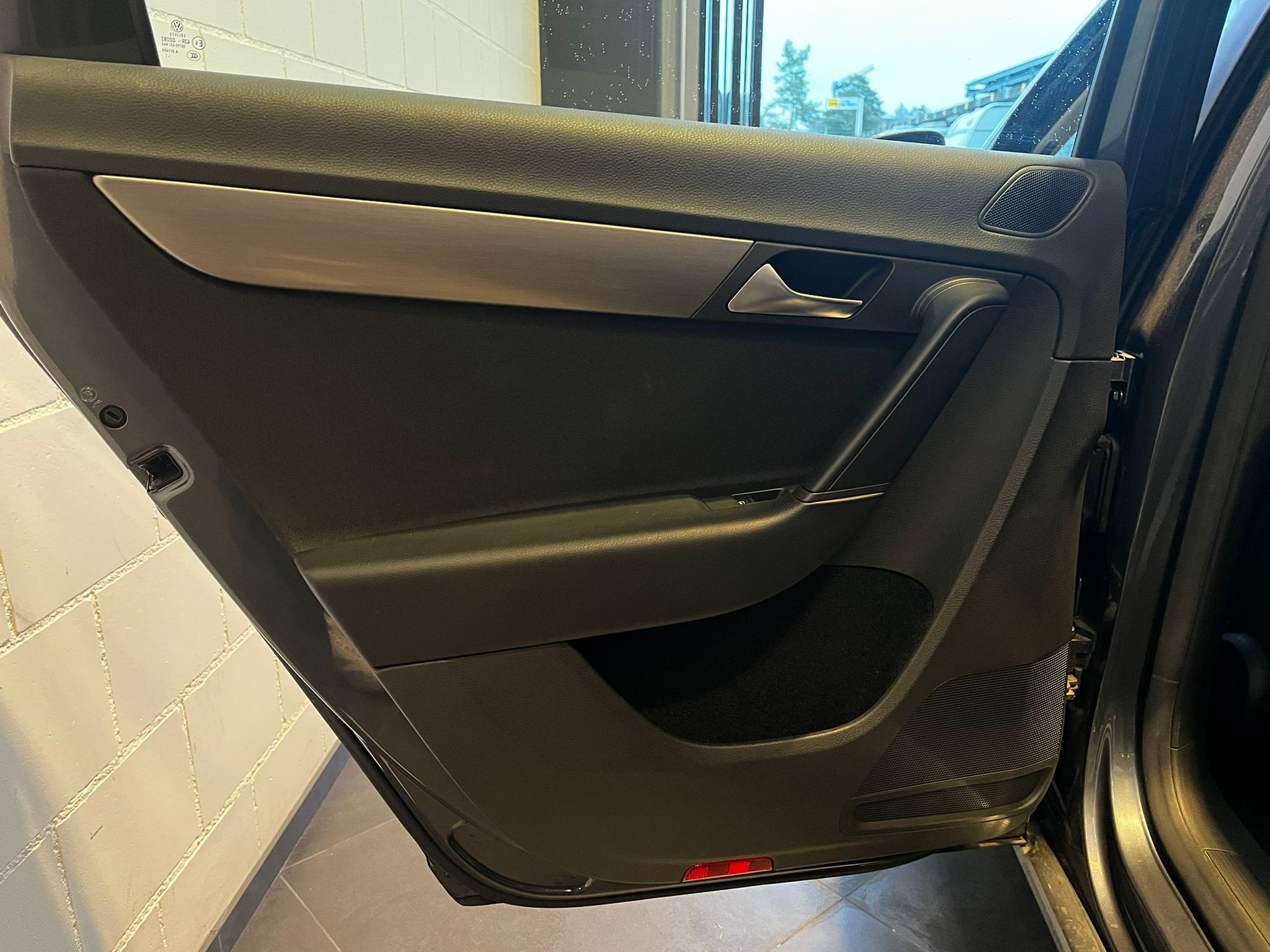 VW Passat Variant 1.8 TSI Comfortline DSG-image-19