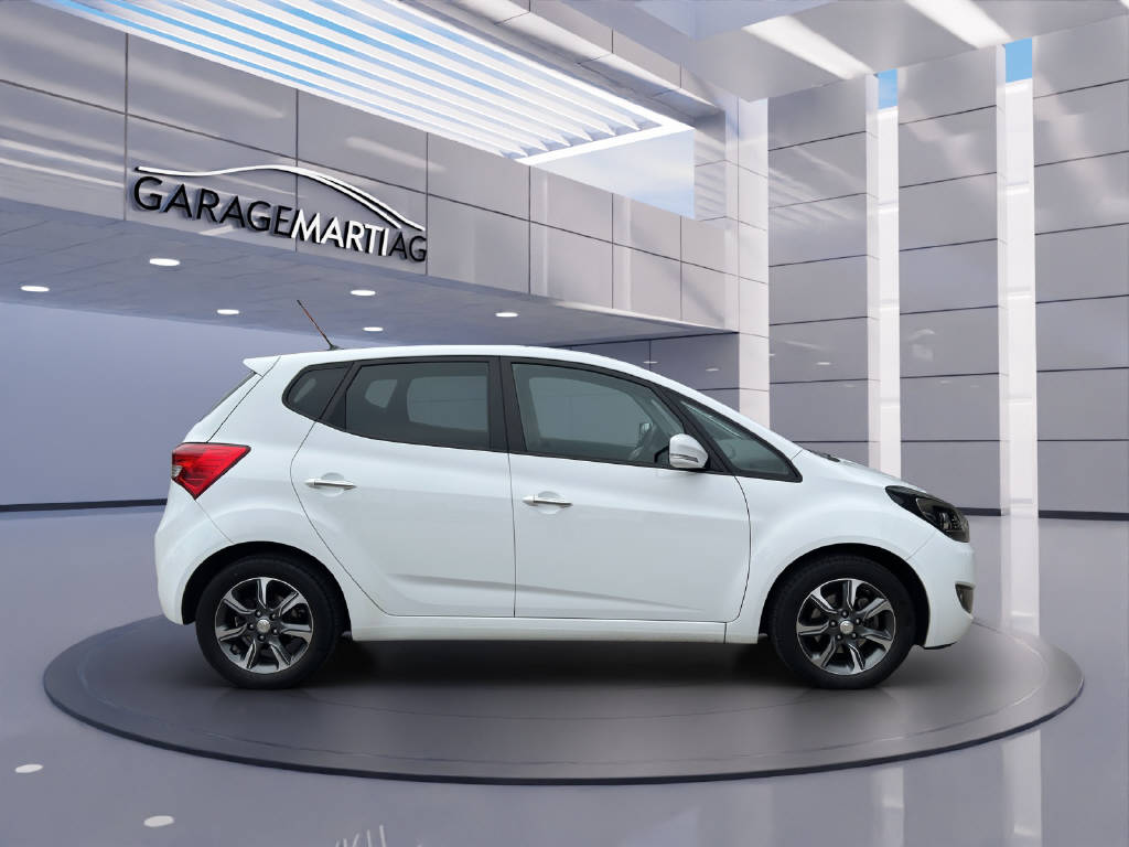 HYUNDAI ix20 1.6 Amplia-image-2