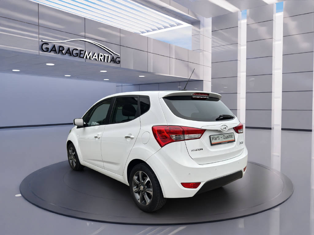 HYUNDAI ix20 1.6 Amplia-image-3