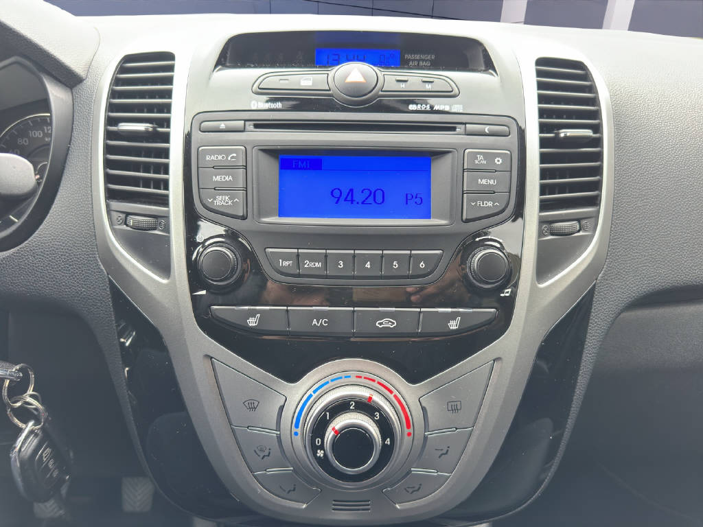 HYUNDAI ix20 1.6 Amplia-image-7