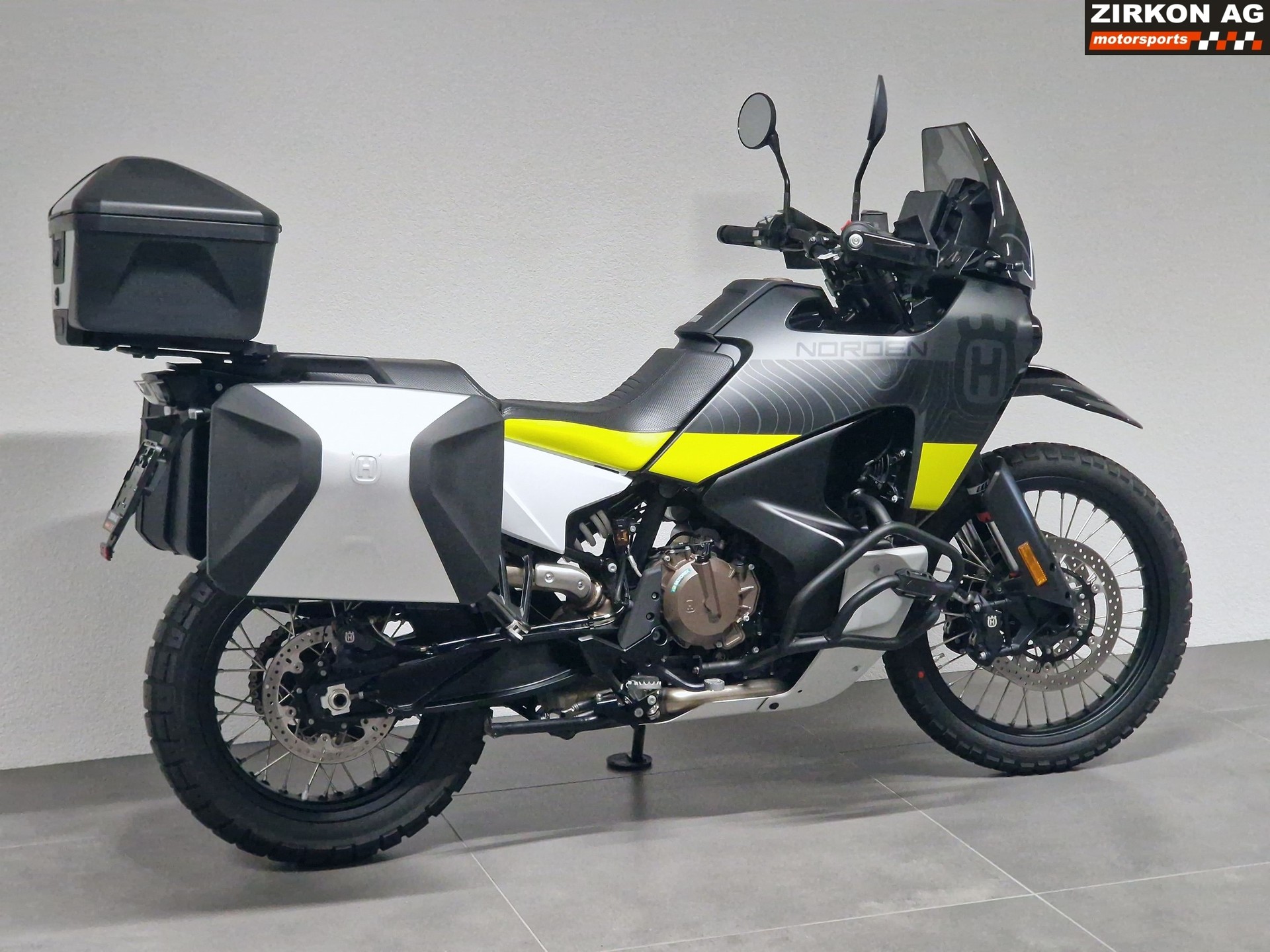 HUSQVARNA Norden 901-image-5