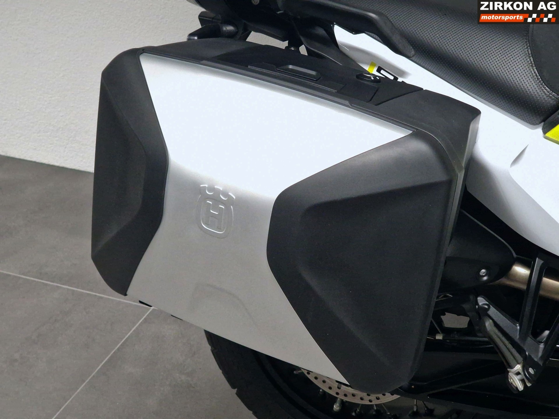HUSQVARNA Norden 901-image-7