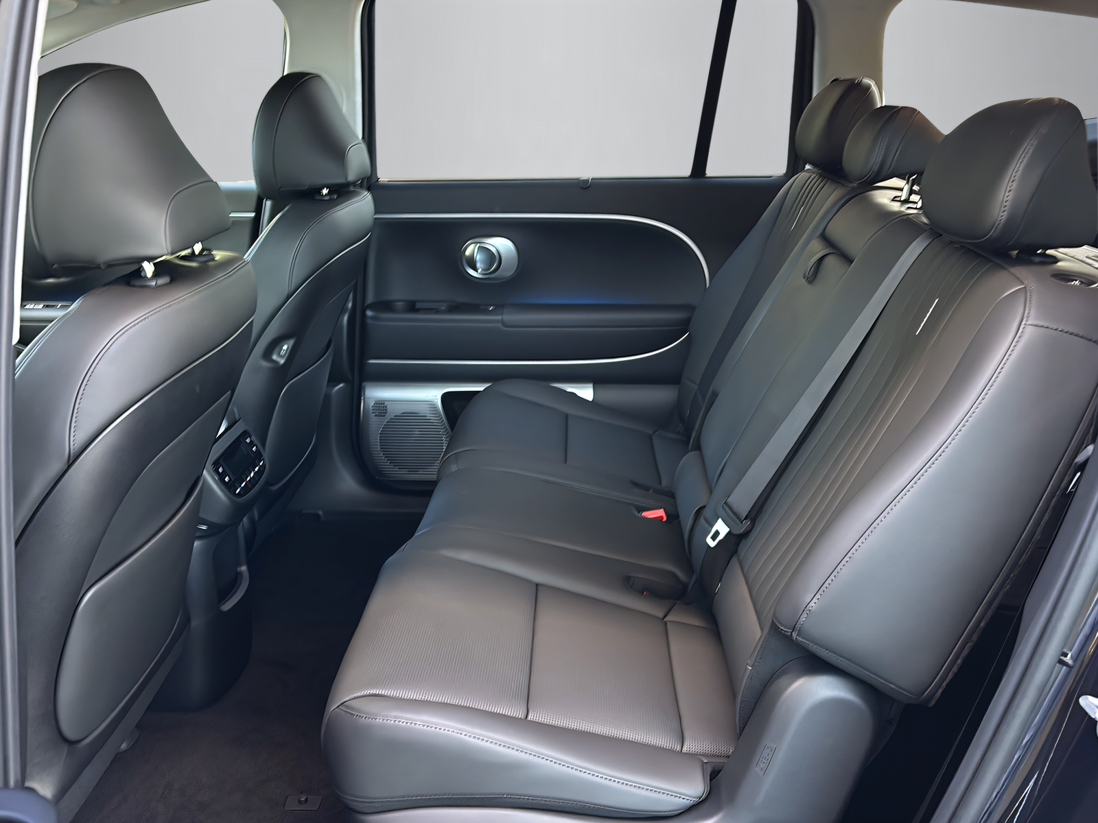 HYUNDAI Ioniq 9 Vertex Calligraphy 4WD+-image-11