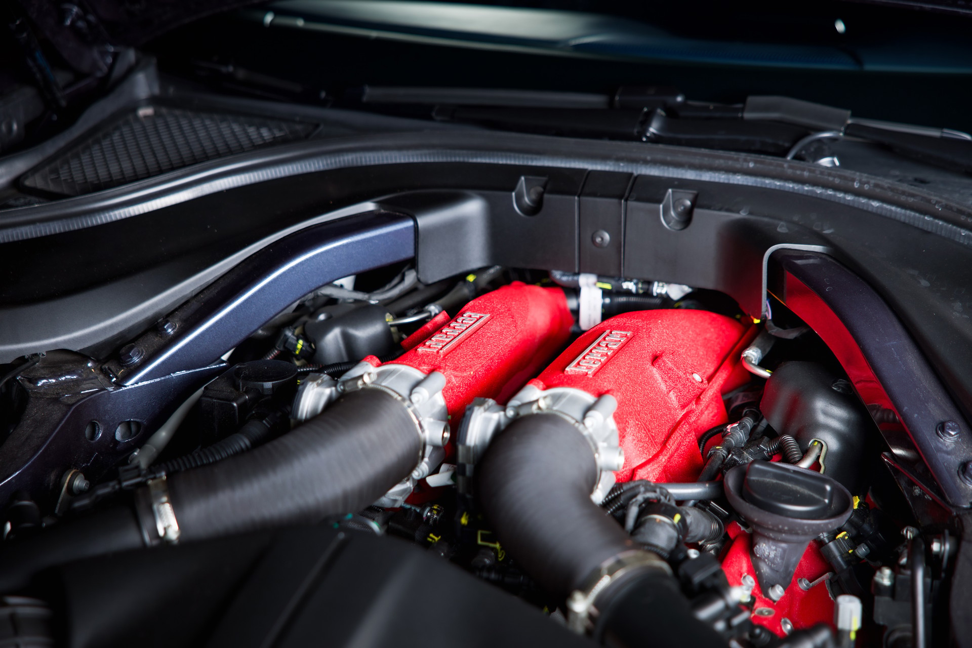 FERRARI Roma 3.9 V8 T-image-19