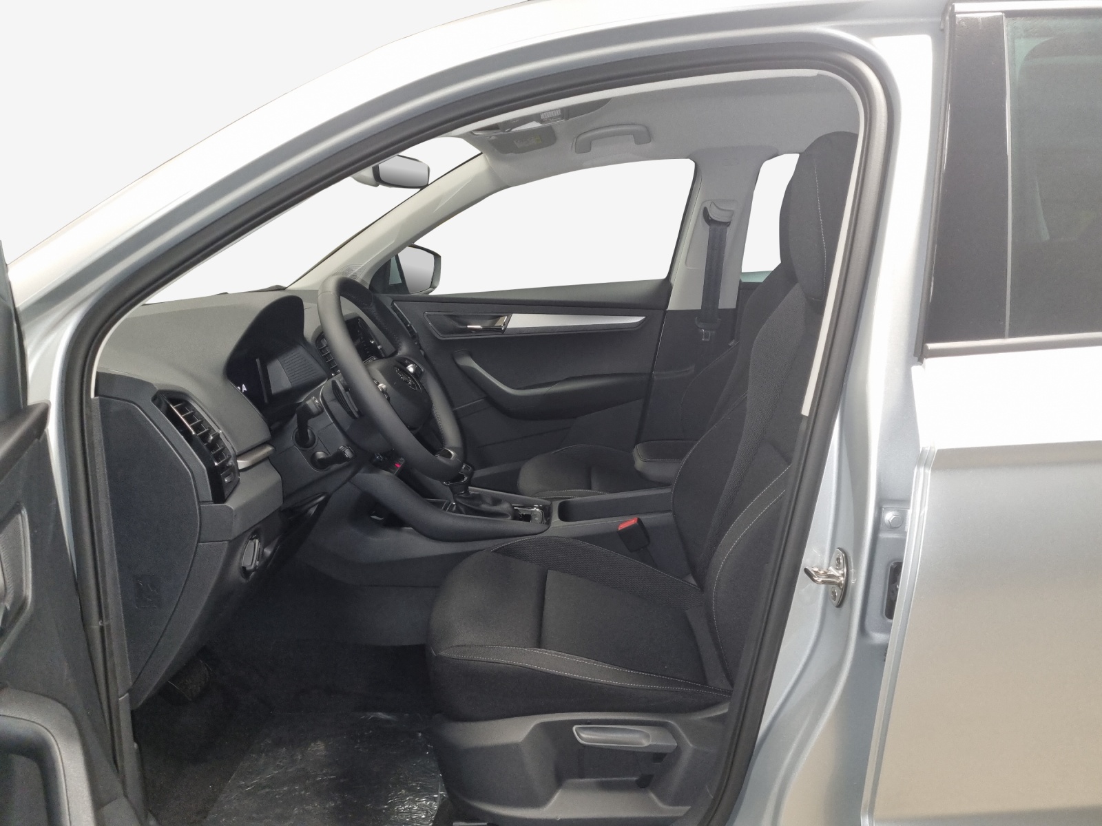 SKODA Karoq 1.5 TSI Selection DSG-image-6