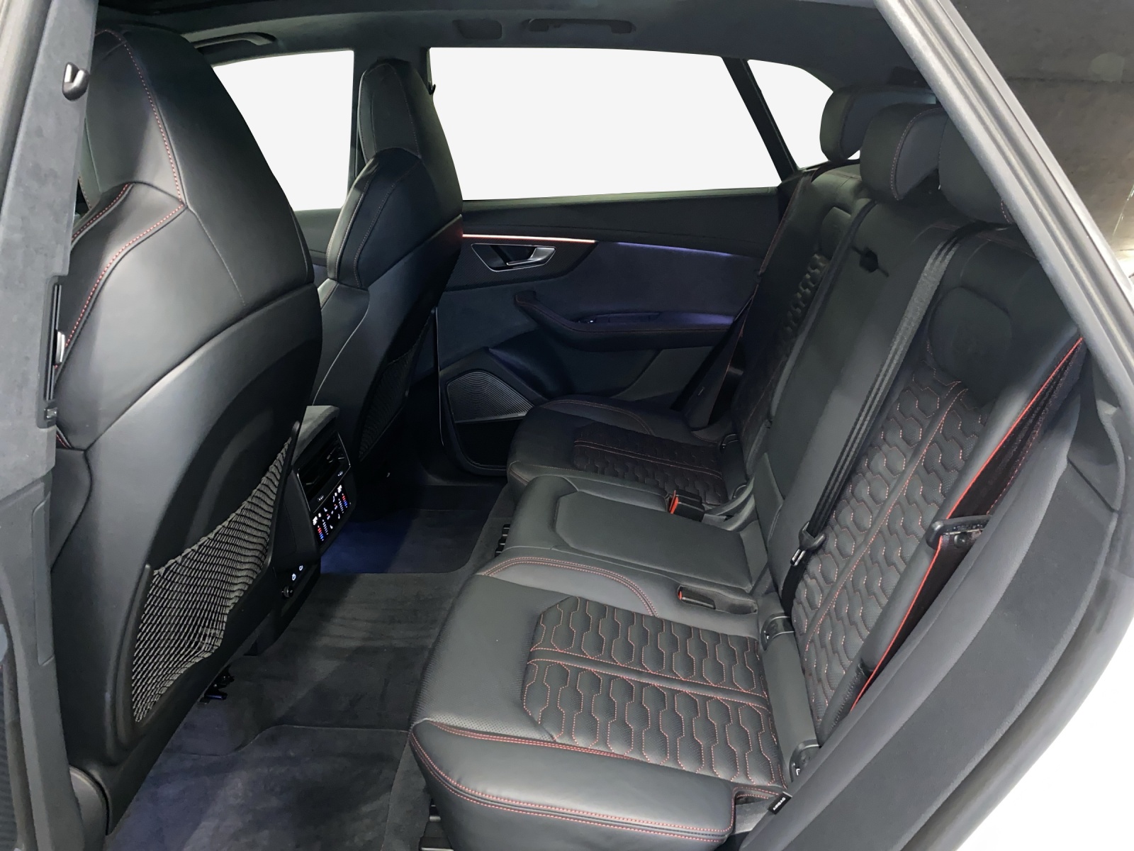 AUDI RSQ8 quattro-image-11