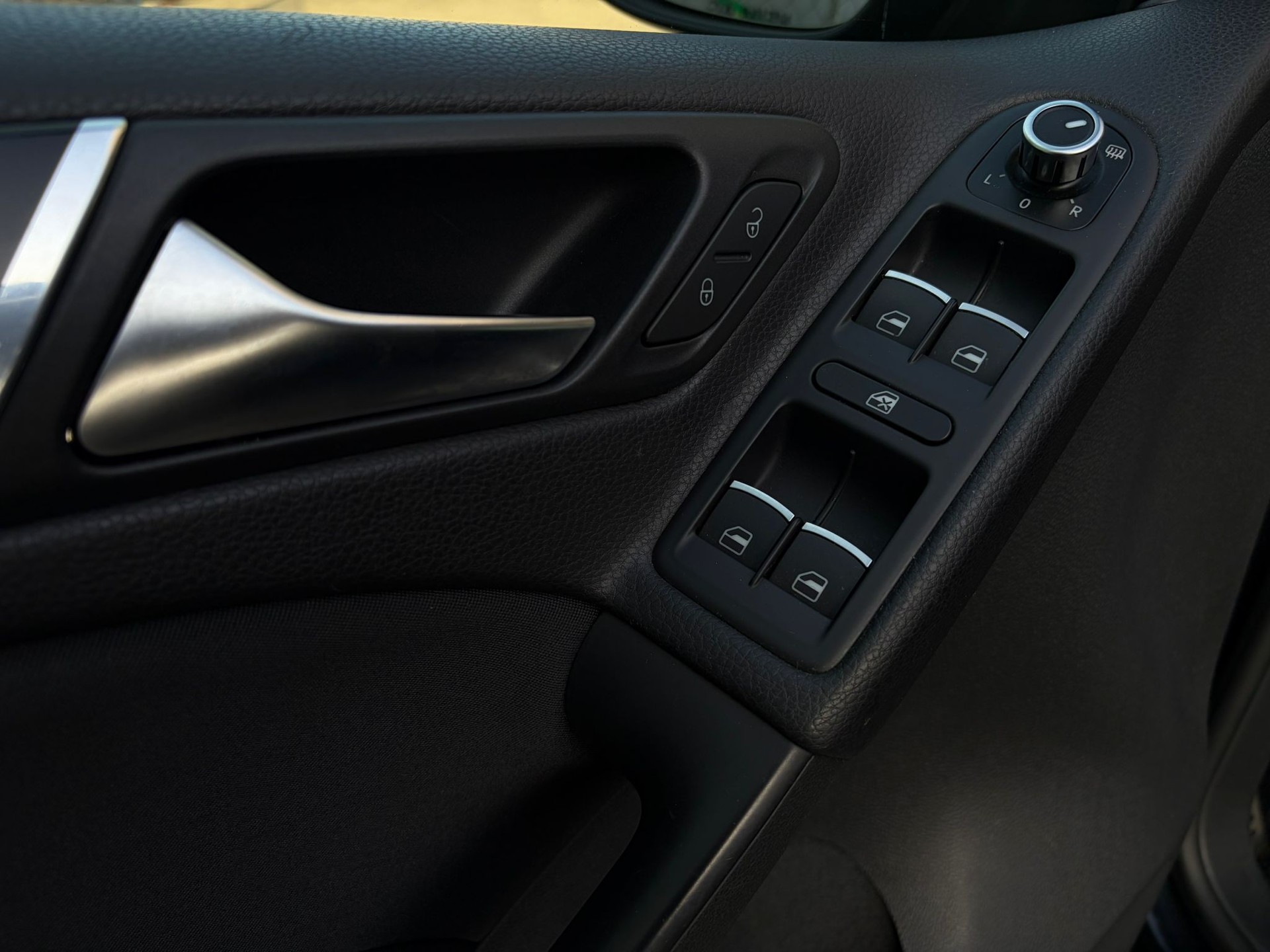 VW Golf 2.0 TSI GTI-image-10