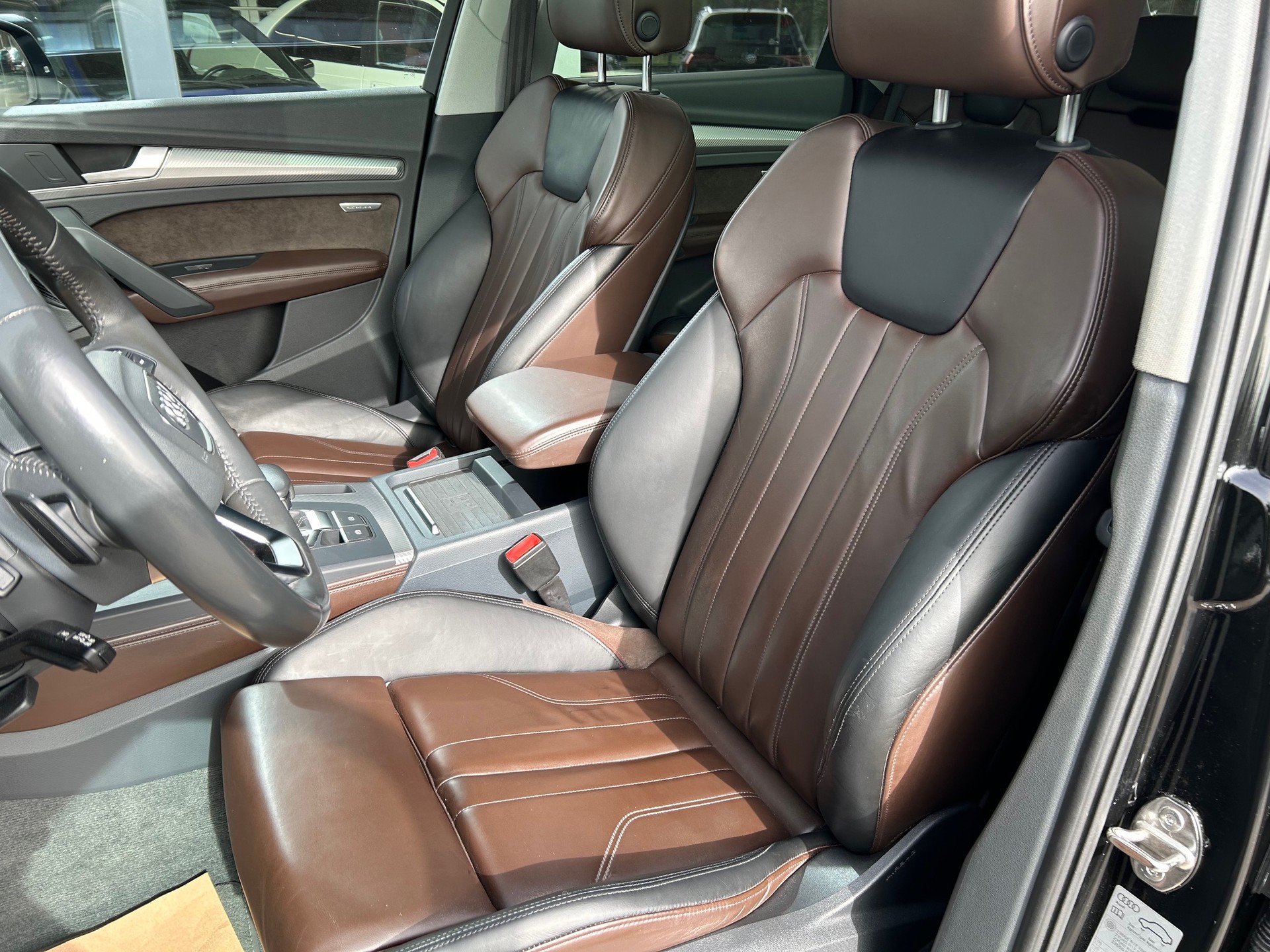AUDI Q5 3.0 TDI sport quattro tiptronic-image-9
