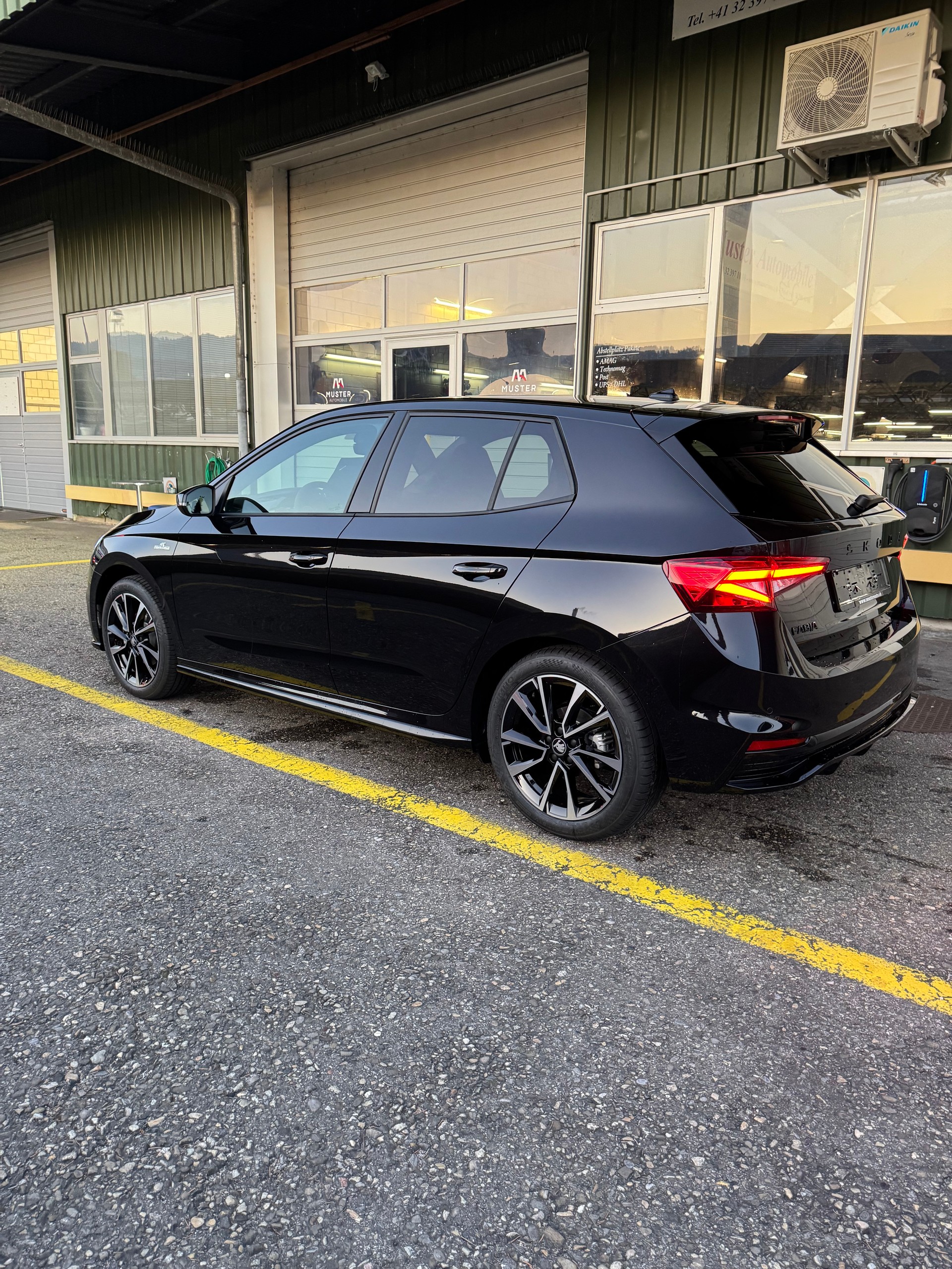 SKODA Fabia 1.0 TSI Monte Carlo DSG 116 PS mit 32 % Rabatt ! 5 Jahre Garantie !-showroom-element-1