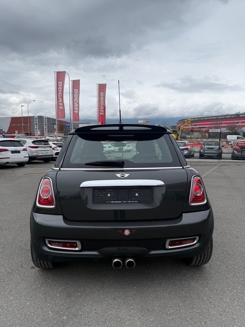 MINI Cooper S Steptronic-image-3