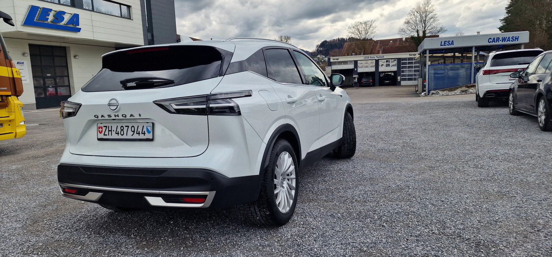 NISSAN Qashqai 1.3 DIG-T MHEV N-Connecta Xtronic 4x4-image-6
