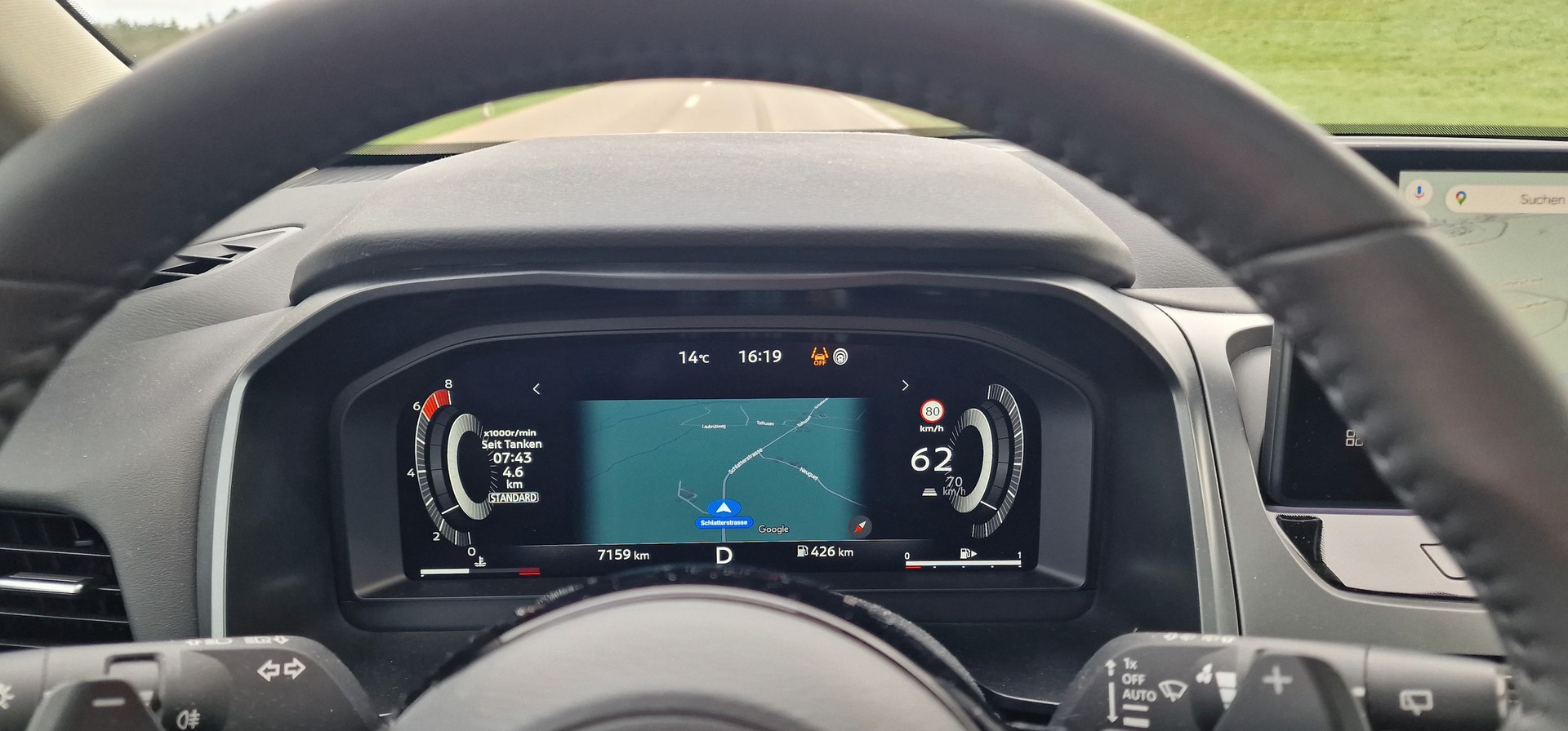 NISSAN Qashqai 1.3 DIG-T MHEV N-Connecta Xtronic 4x4-image-9