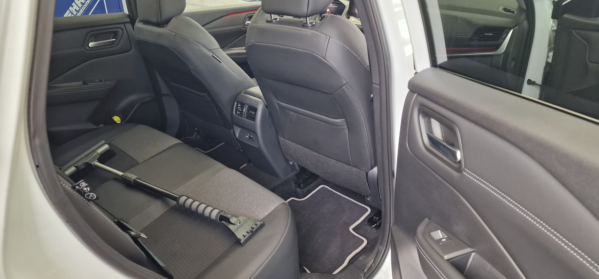 NISSAN Qashqai 1.3 DIG-T MHEV N-Connecta Xtronic 4x4-image-14