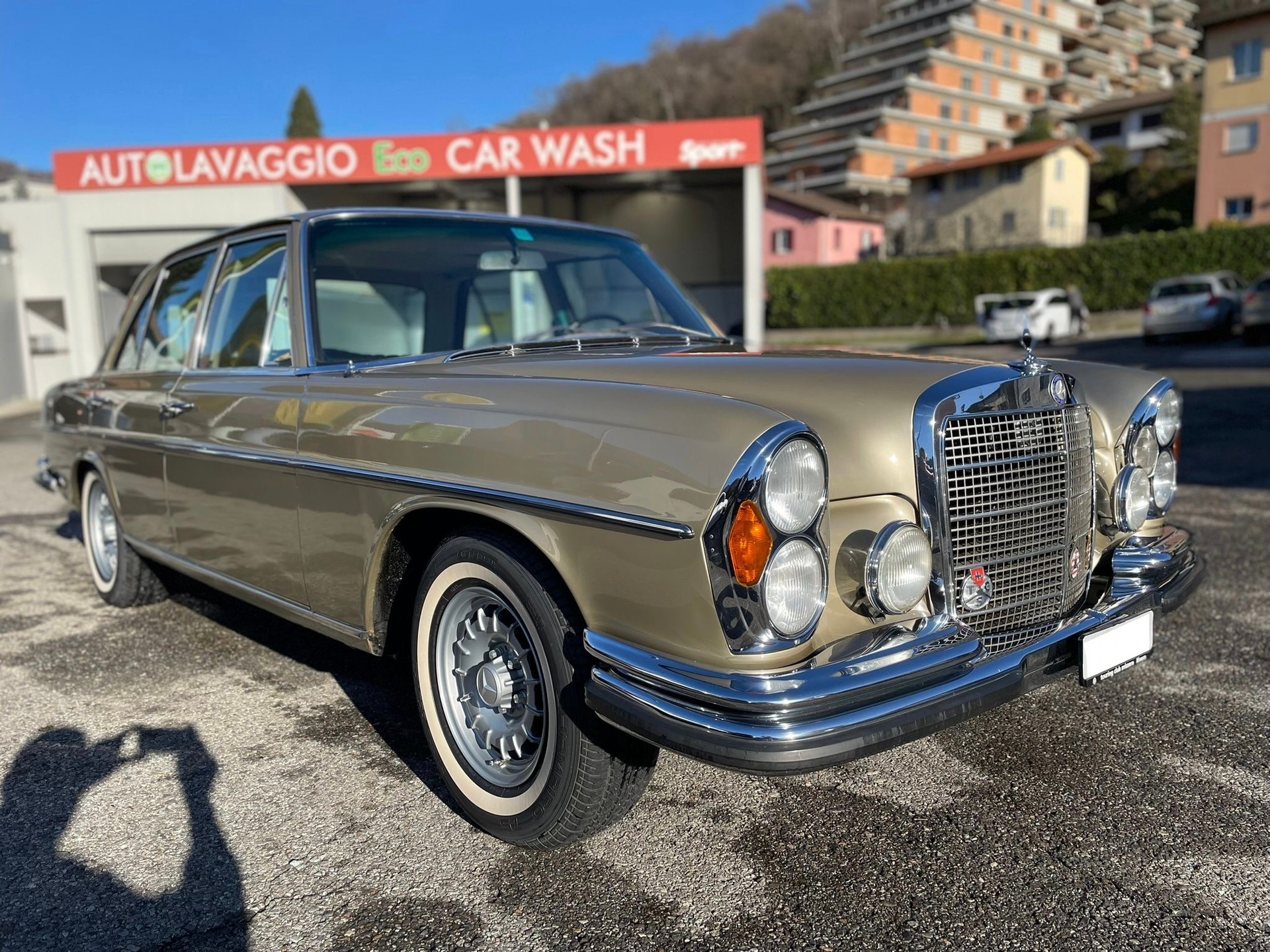 MERCEDES-BENZ 280 SE 3.5
