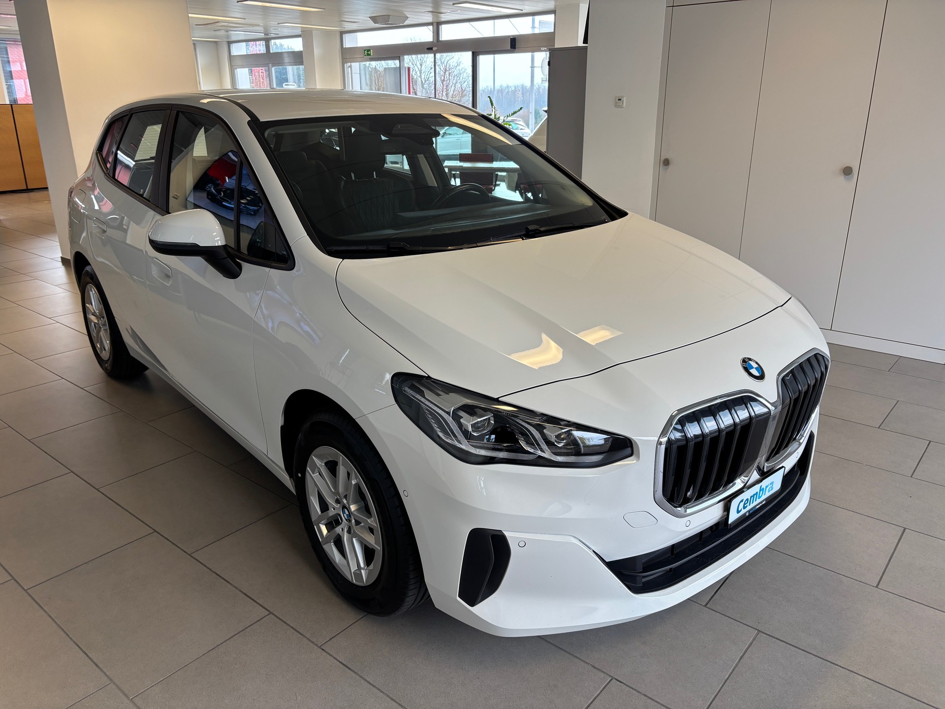 BMW 218d Active Tourer DKG-image-1