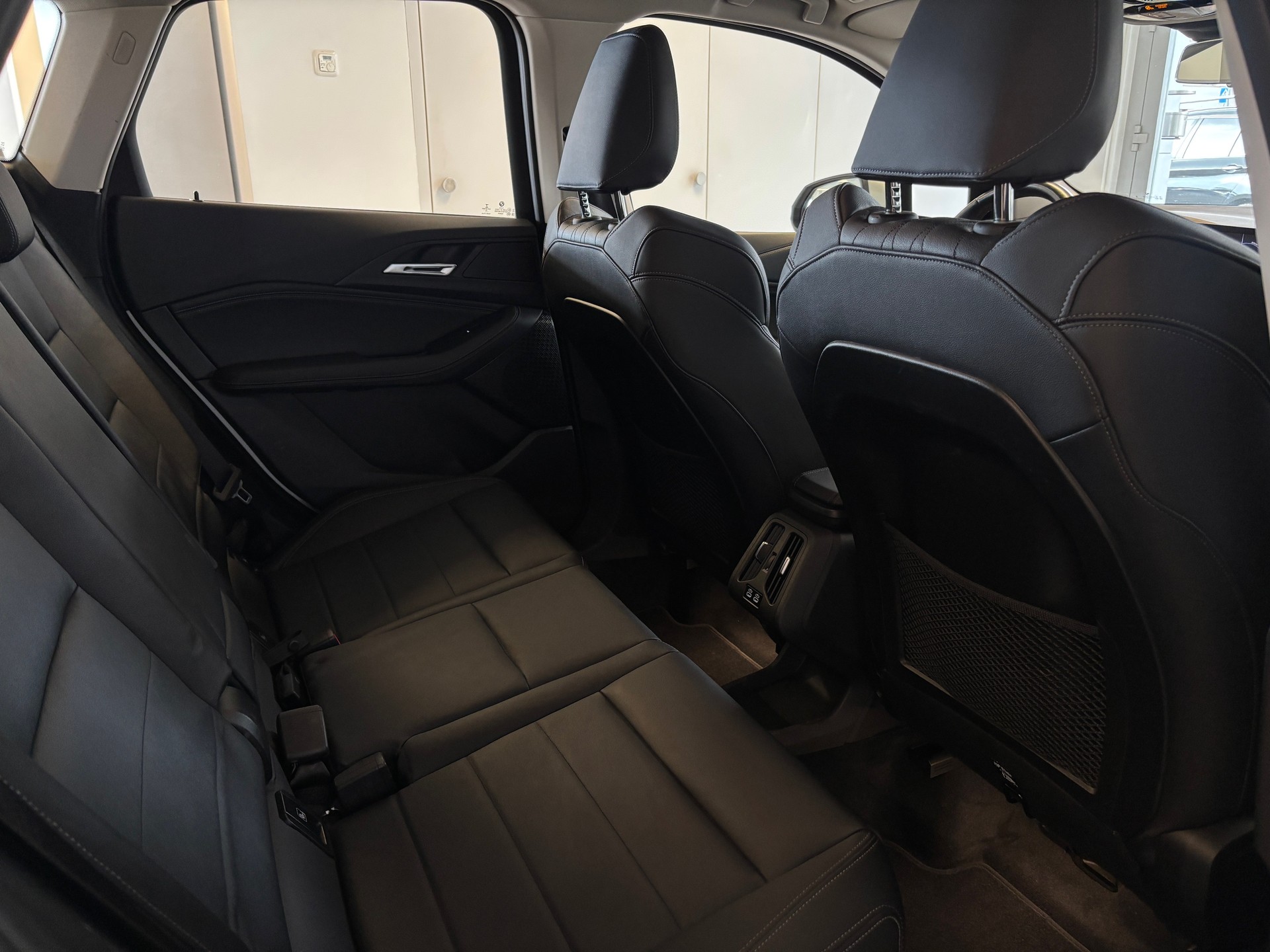BMW 218d Active Tourer DKG-image-14
