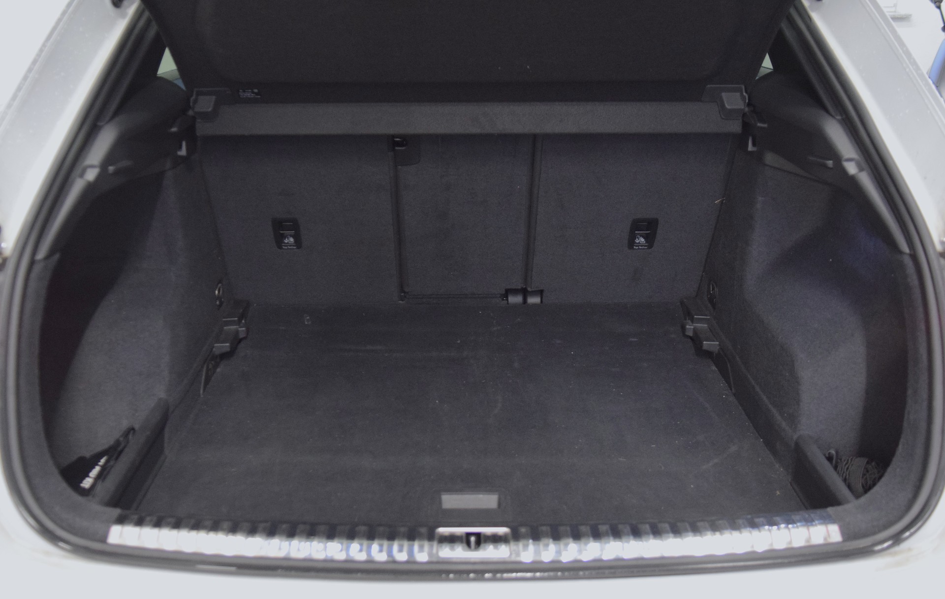 AUDI Q3 45 TFSI S line quattro S-tronic-image-5