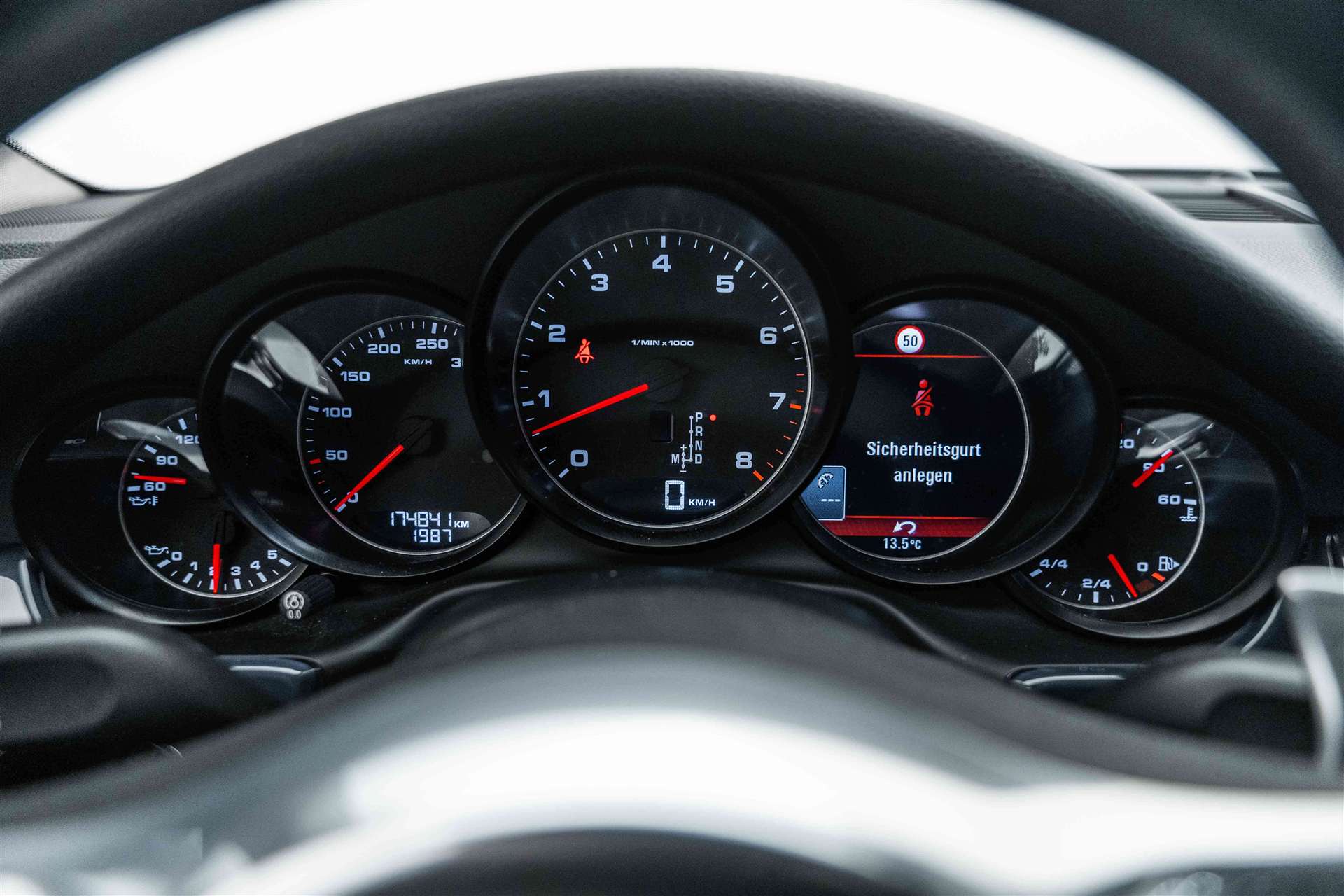 PORSCHE Panamera 4 310PS-image-23