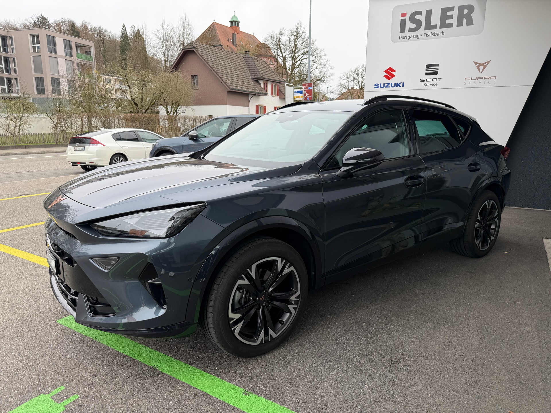 CUPRA Formentor 1.5 TSI DSG-image-2