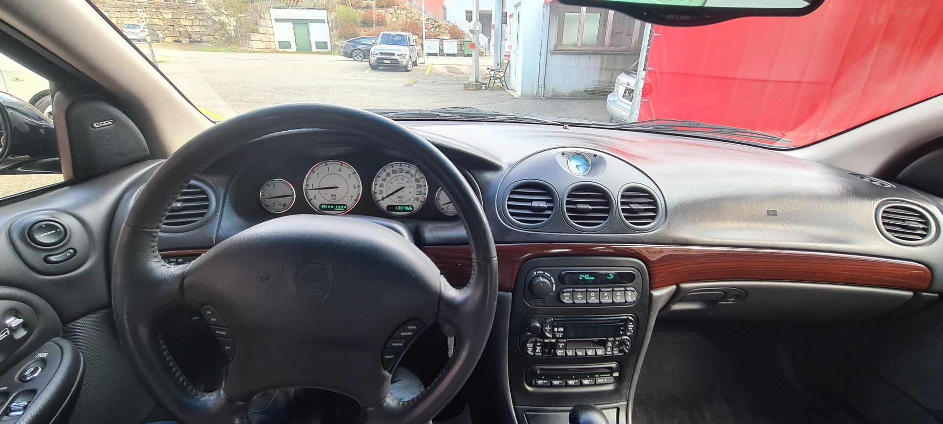 CHRYSLER 300M-image-19