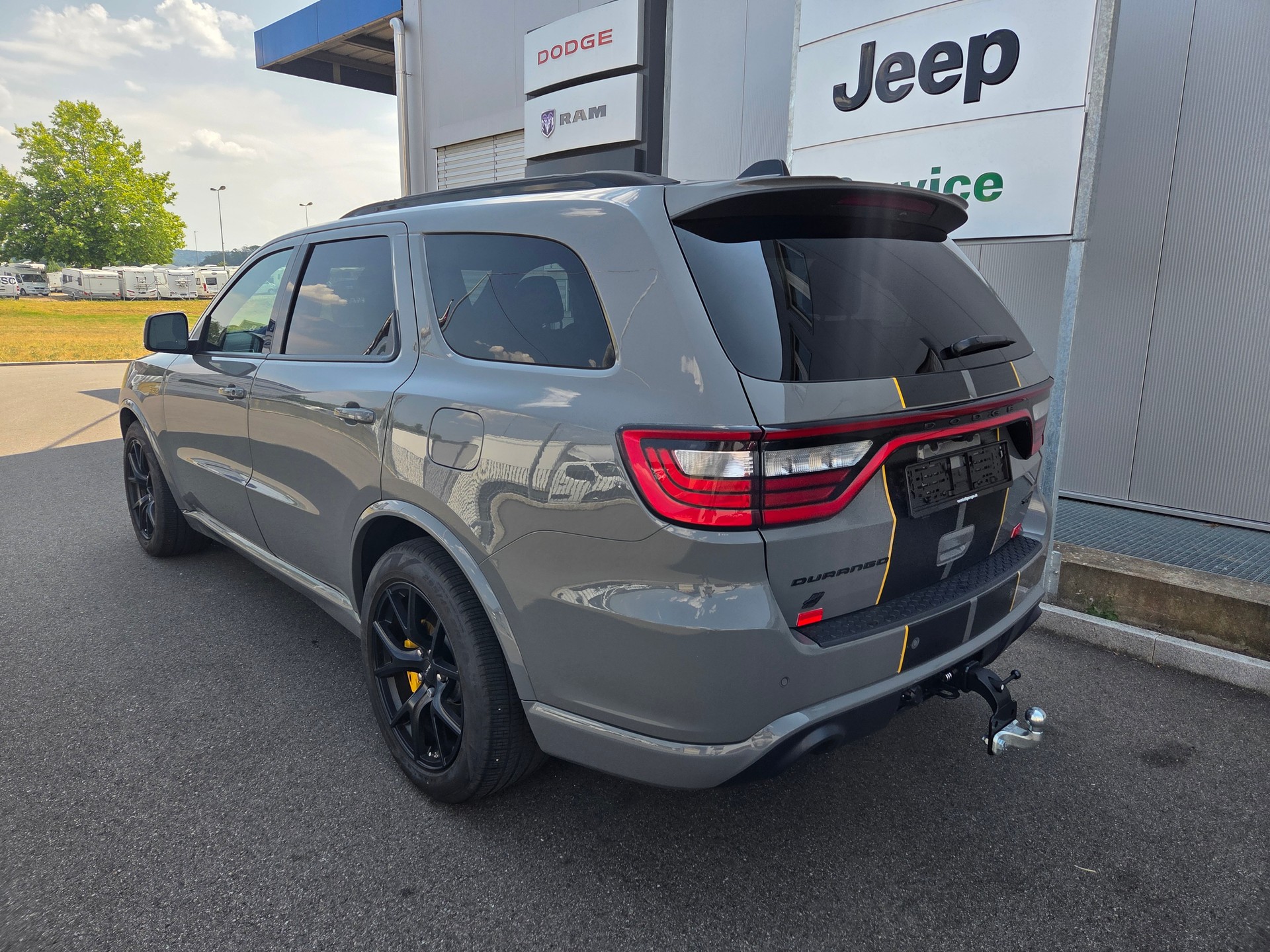 DODGE Durango 6.4 V8 SRT Alchemi 475 PS / 6-Plätzer / 3.5T AHK-showroom-element-2