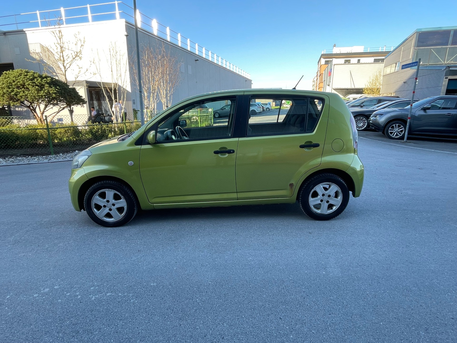 DAIHATSU Sirion 1.3 S eco-4WD-image-7