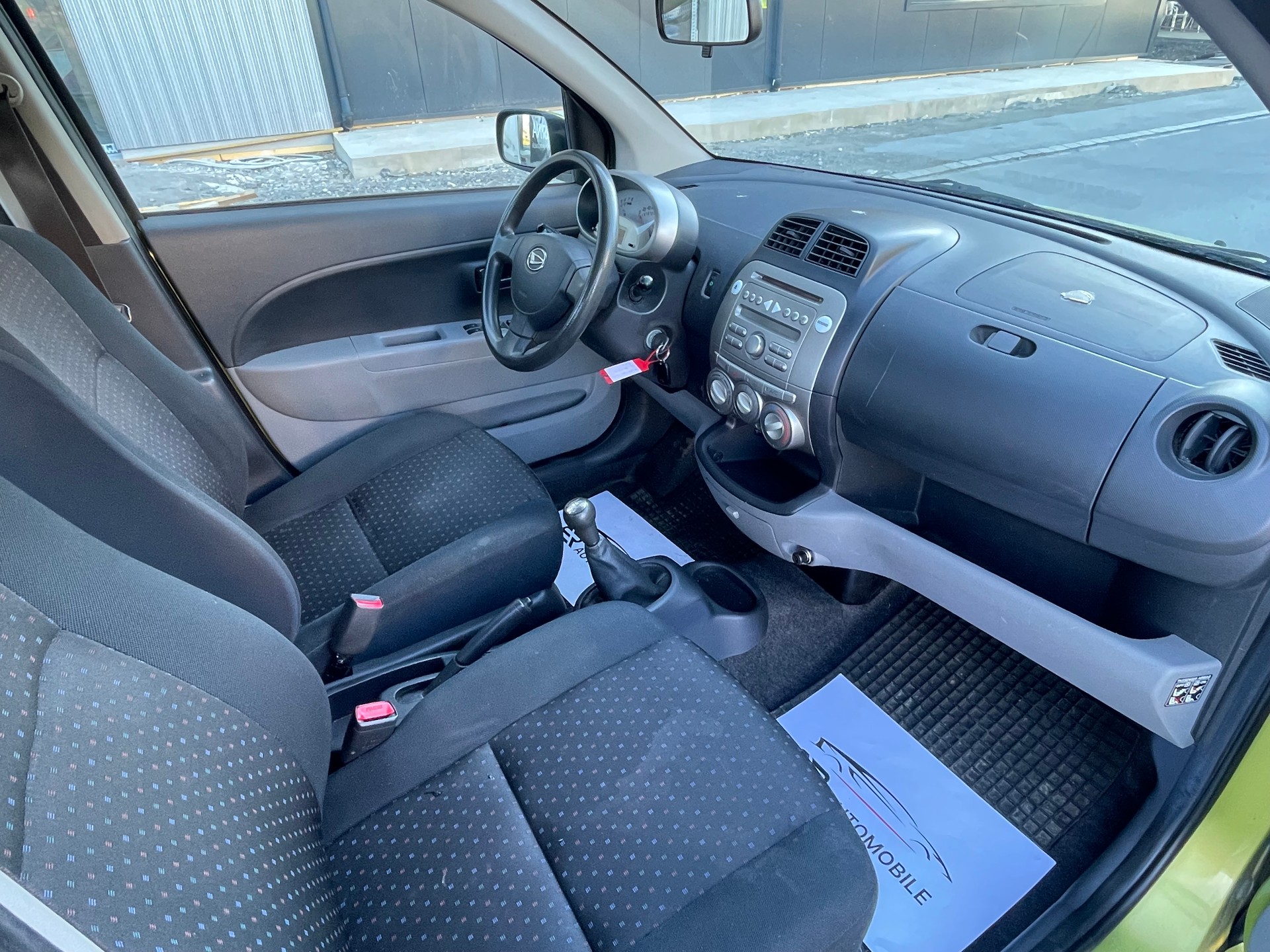 DAIHATSU Sirion 1.3 S eco-4WD-image-9