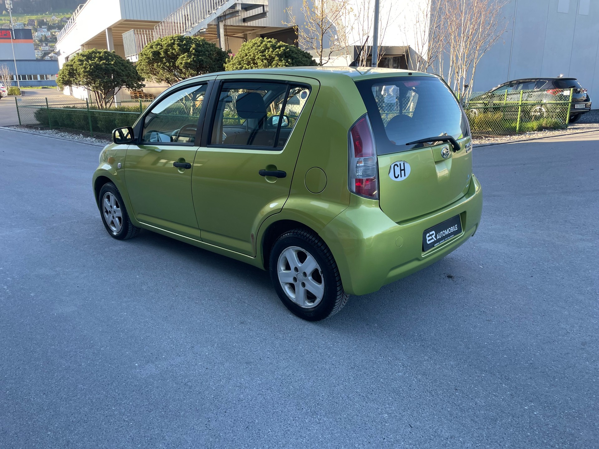 DAIHATSU Sirion 1.3 S eco-4WD-image-4