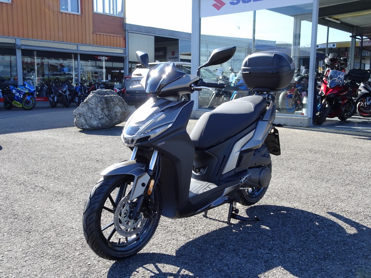 KYMCO Agility S 125i Topcase-showroom-element-3