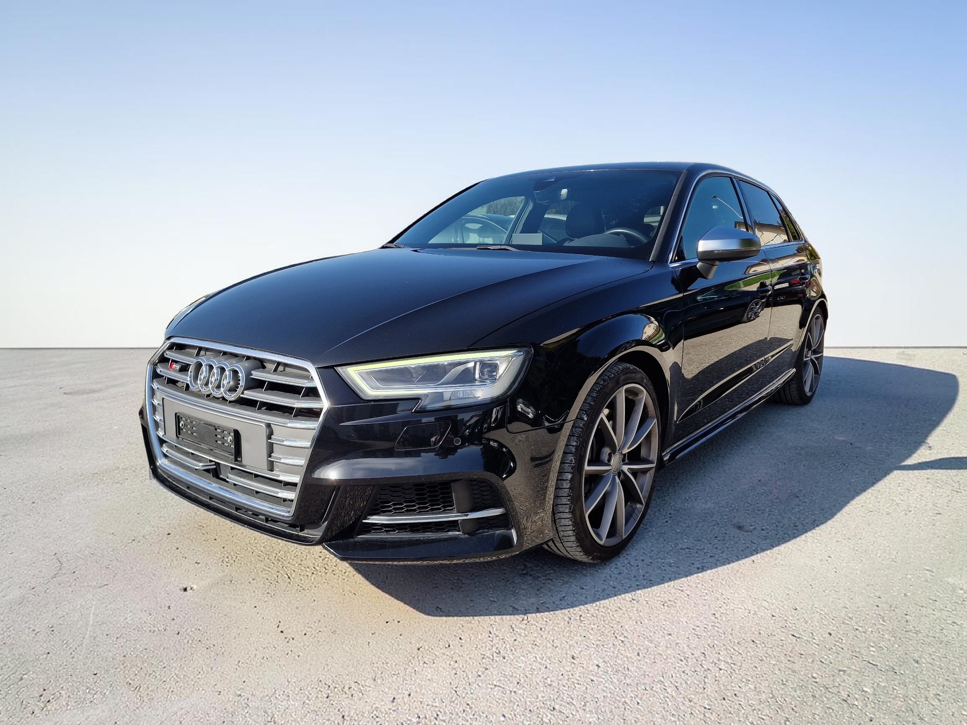 AUDI S3 Sportback 2.0 TFSI quattro S-tronic ACC 24Mt Gara-image-1