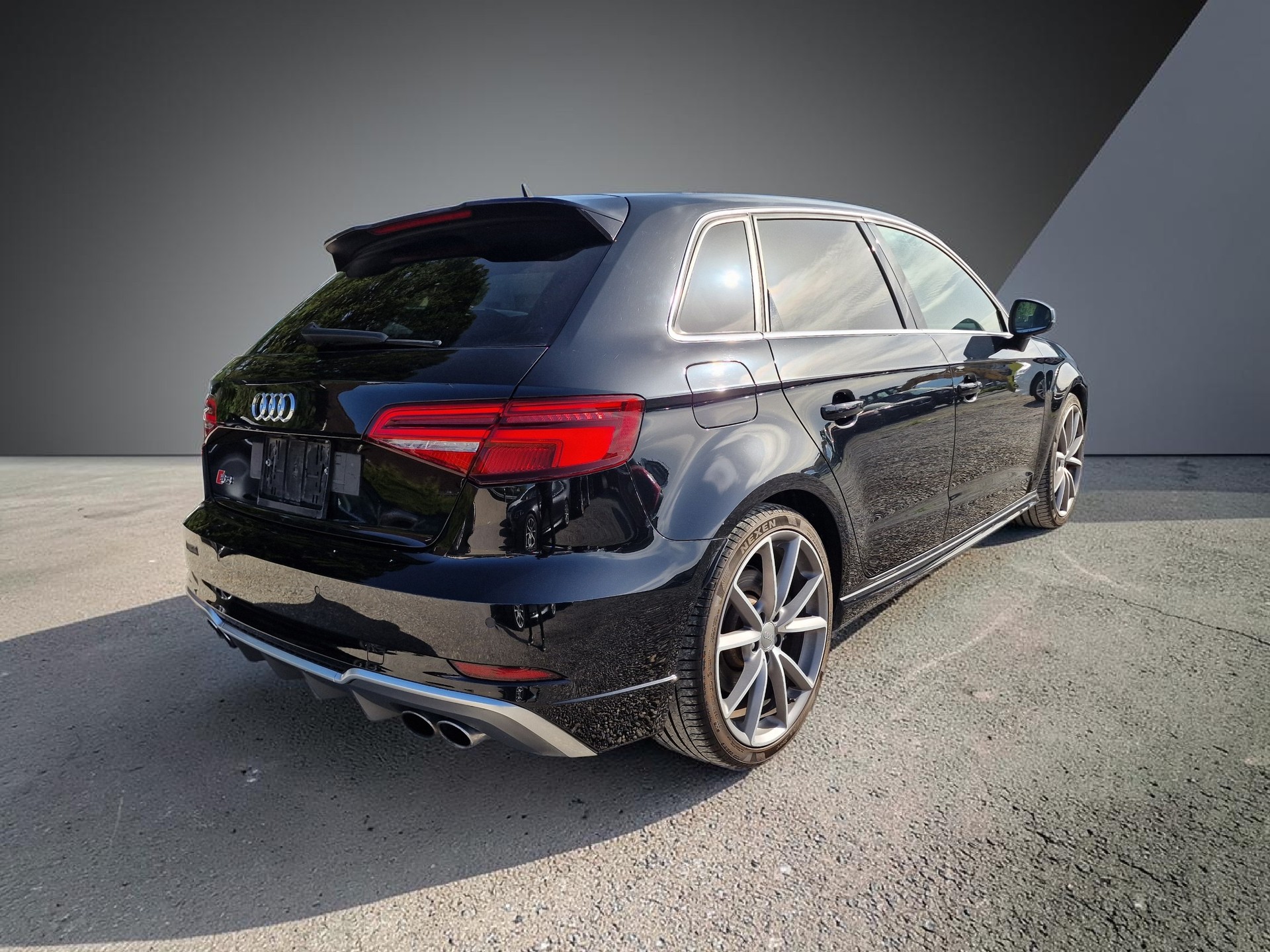 AUDI S3 Sportback 2.0 TFSI quattro S-tronic ACC 24Mt Gara-image-5
