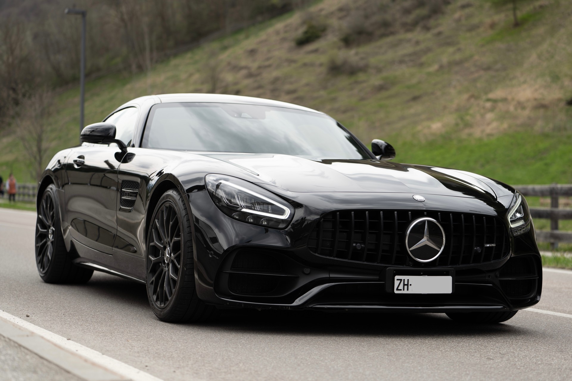 MERCEDES-BENZ AMG GT*Night Edition*Junge Sterne Garantie*Leasing ab CHF 879 mntl.*-image-1