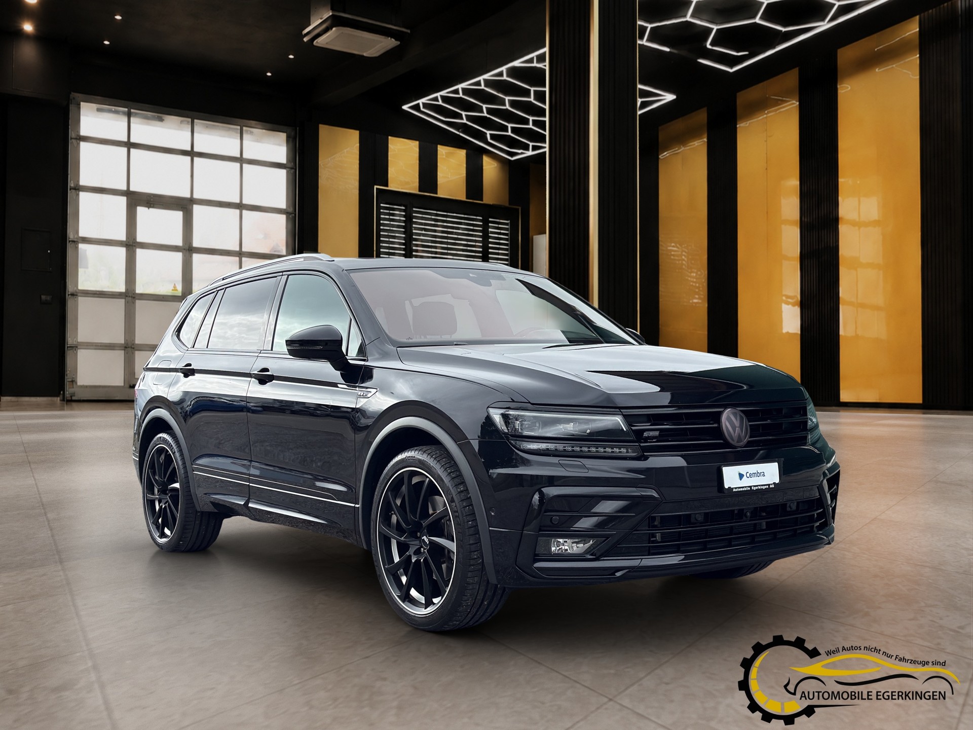 VW Tiguan Allspace 2.0 TSI Highline R-Line DSG-image-2