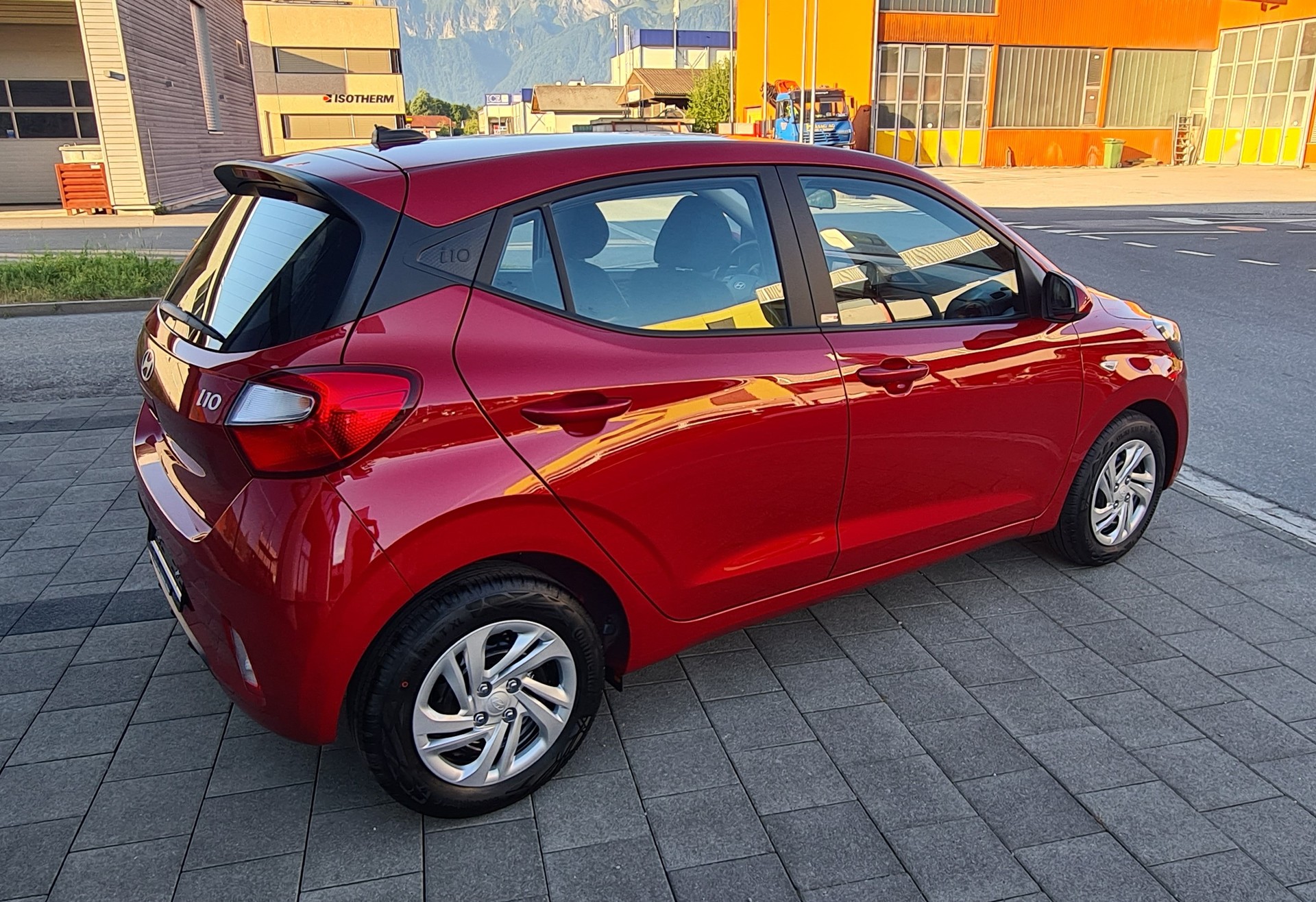 HYUNDAI i10 1.0 Origo Aut.-image-3