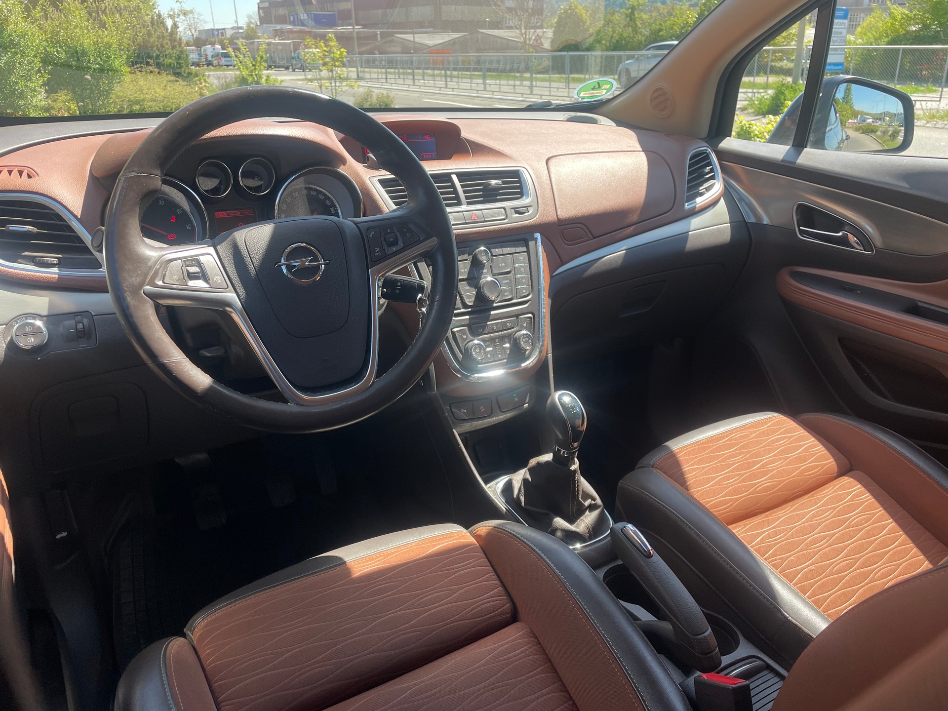 OPEL Mokka 1.6 CDTi Cosmo 4WD-image-13