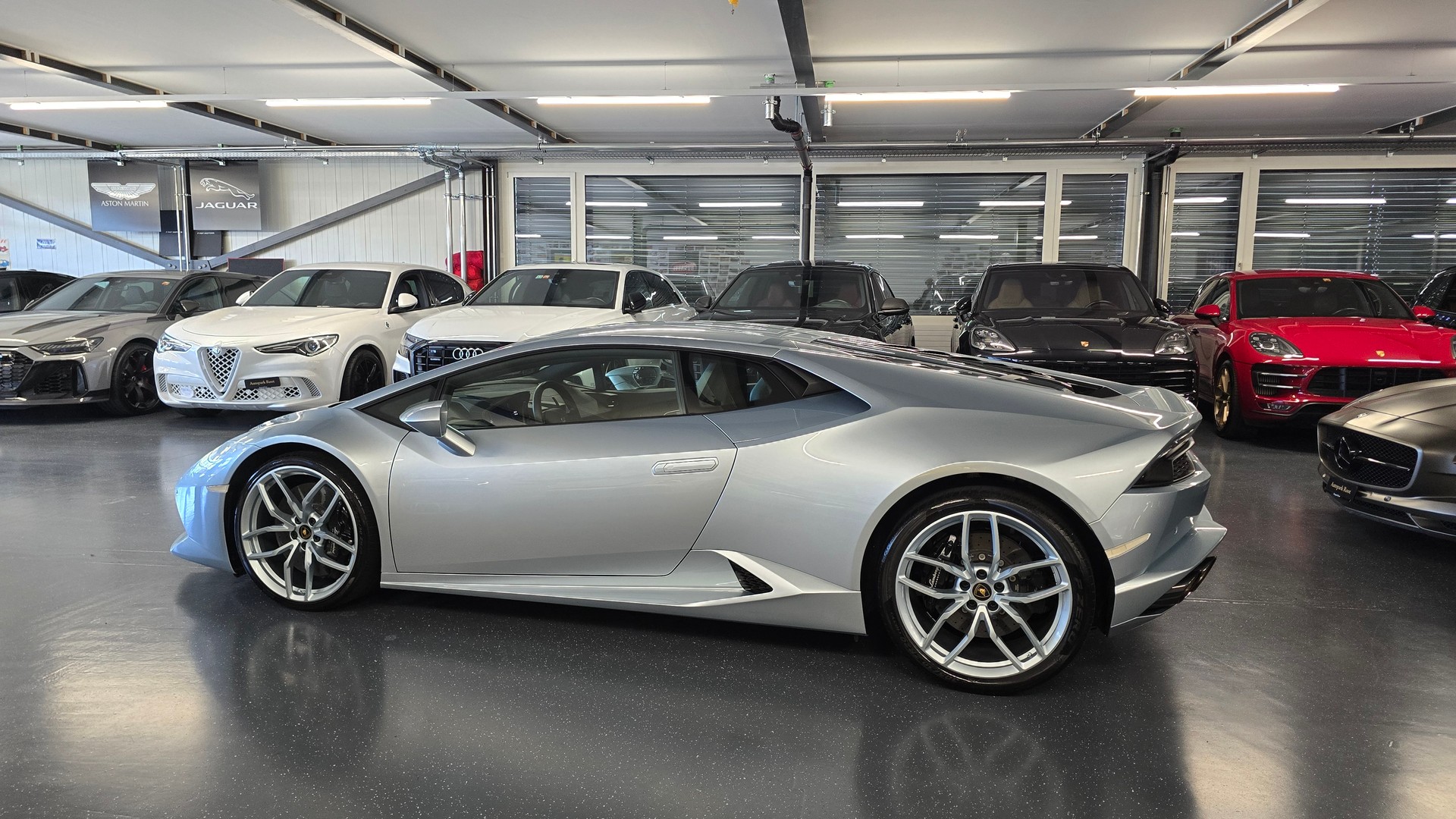 LAMBORGHINI Huracan LP610-4 Coupé DCT Azzurro-image-9